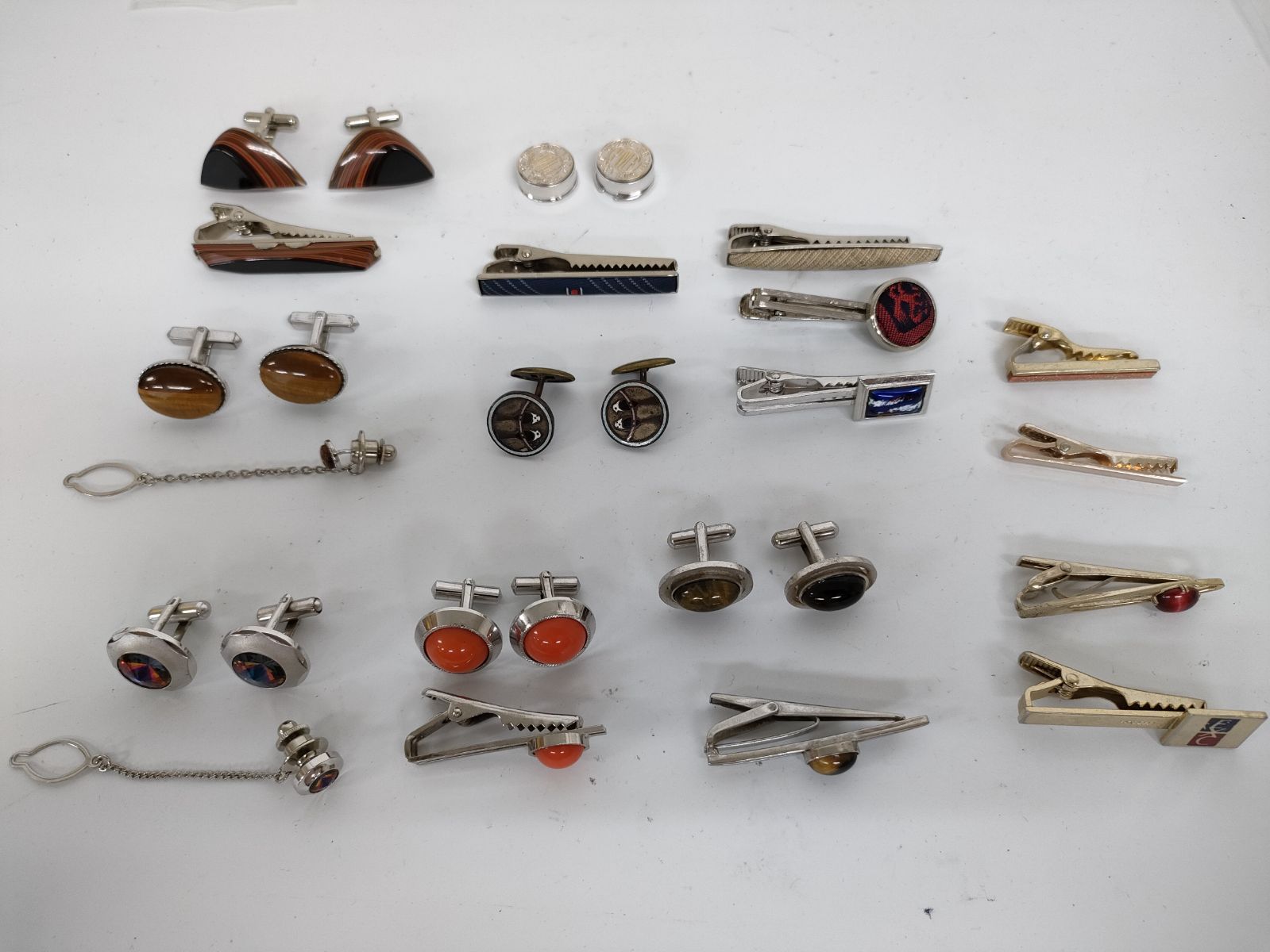 JACQUES POIRIER カフスボタンとタイバーセット カフスボタン・ネクタイピン・タイタック・ボタンカバーまとめ売り