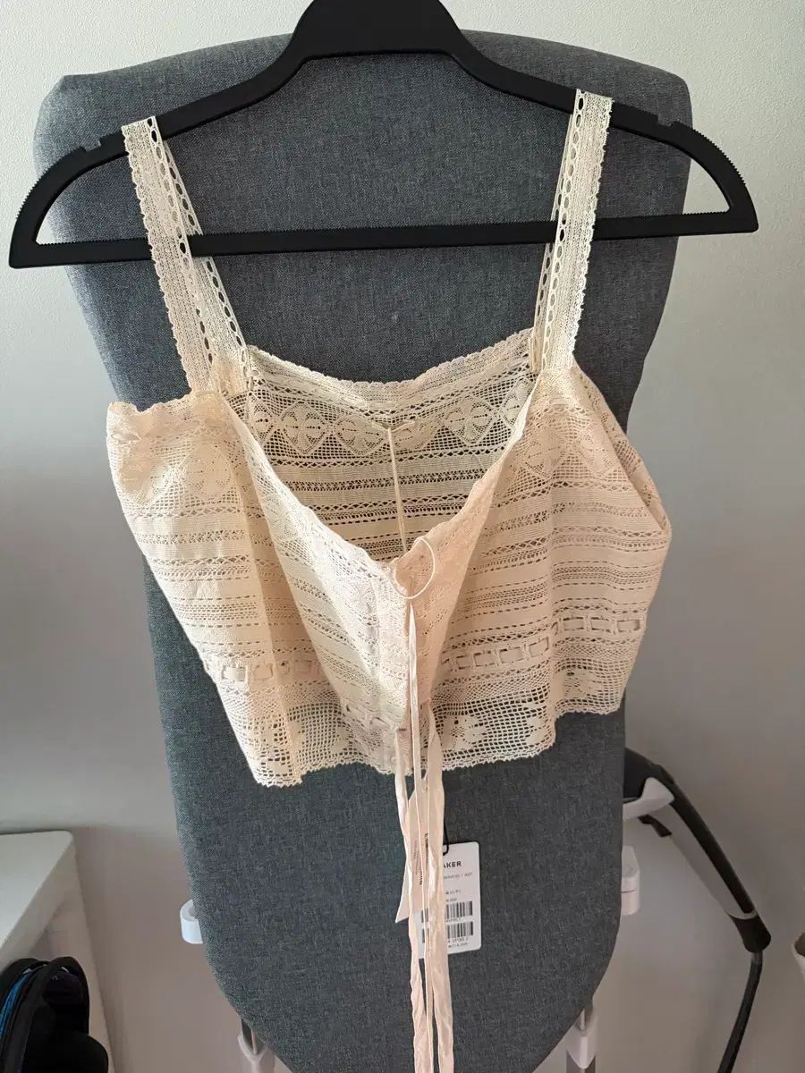 Viaプレーン Via Lila Sleeveless Blouse