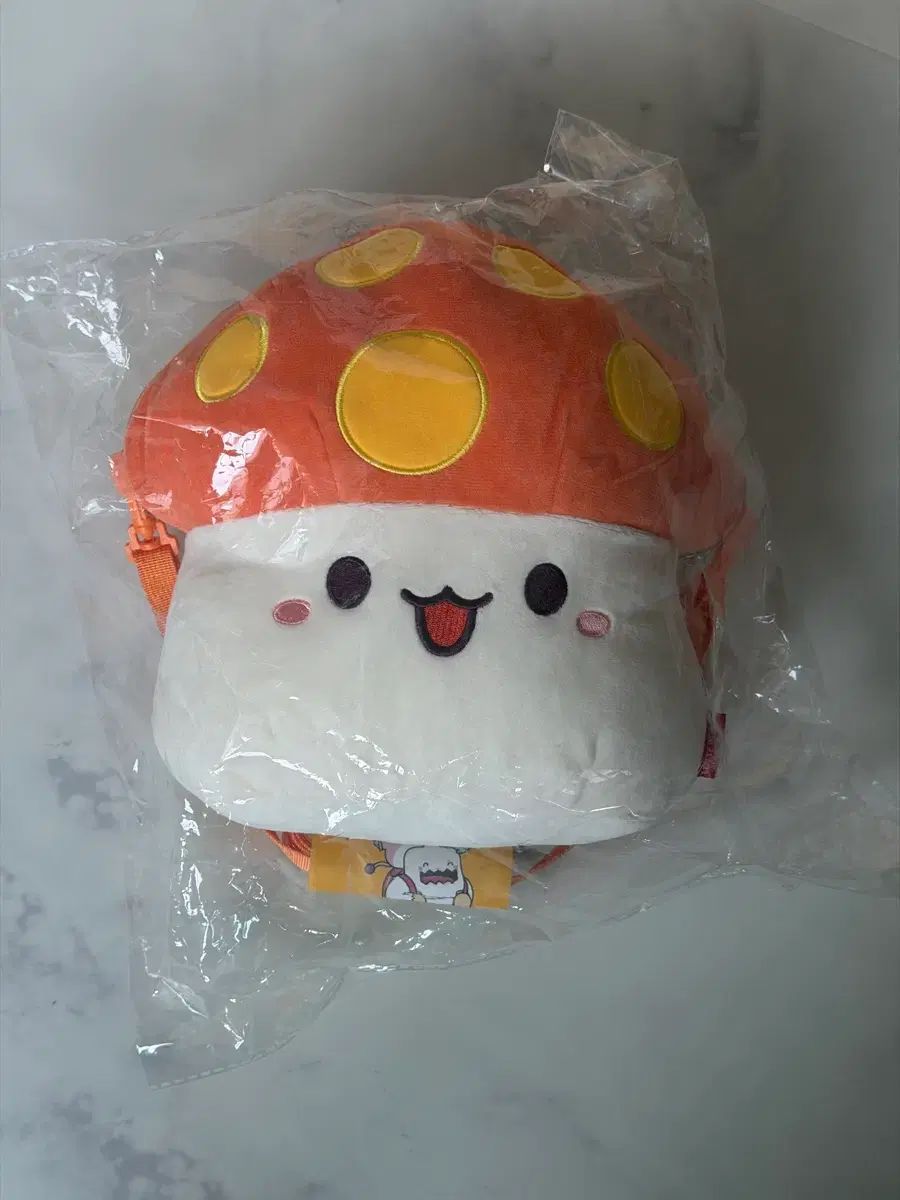 新品メイプルストーリー オレンジきのこバッグ