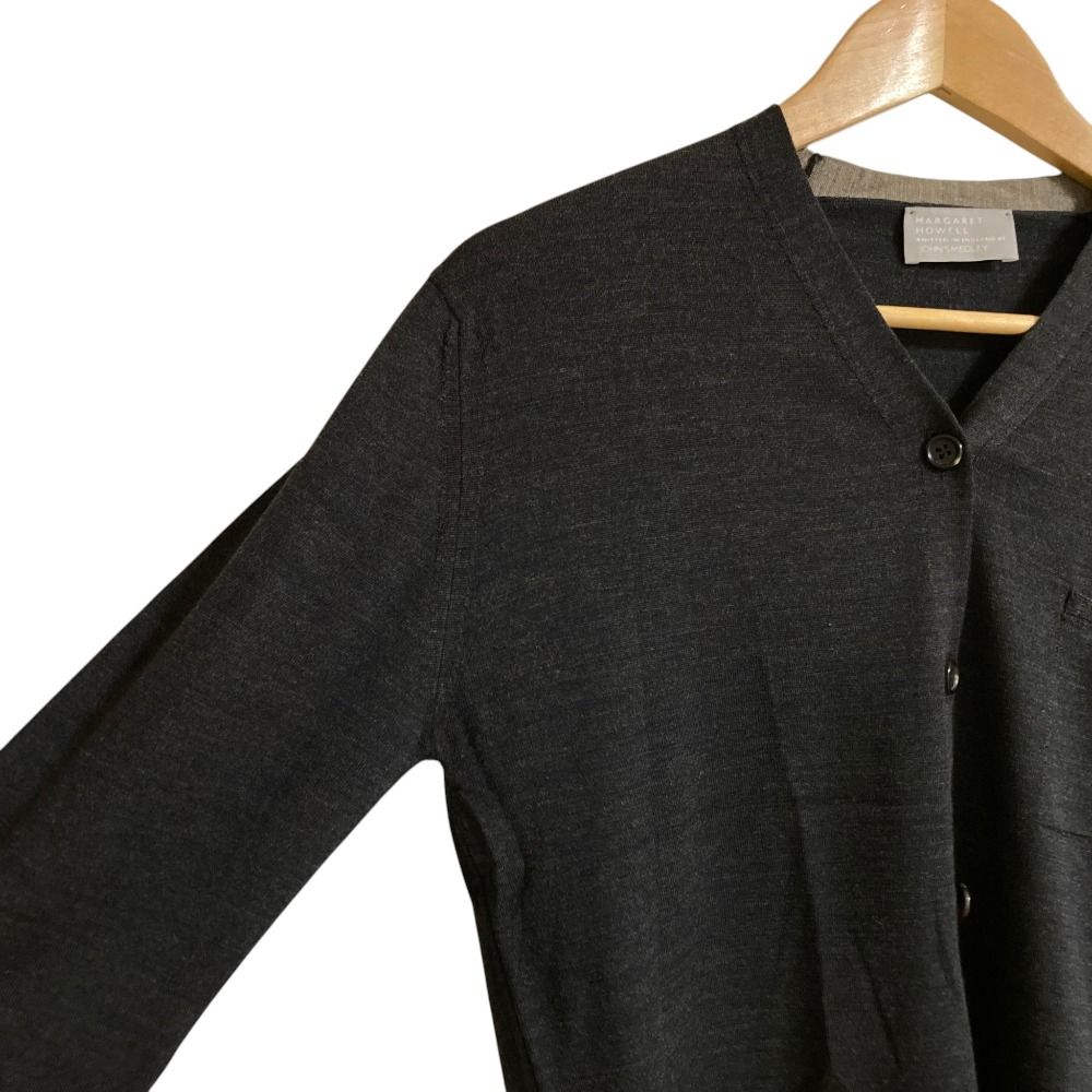 美品 MARGARET HOWELL マーガレットハウエル ジョンスメドレー Vネック