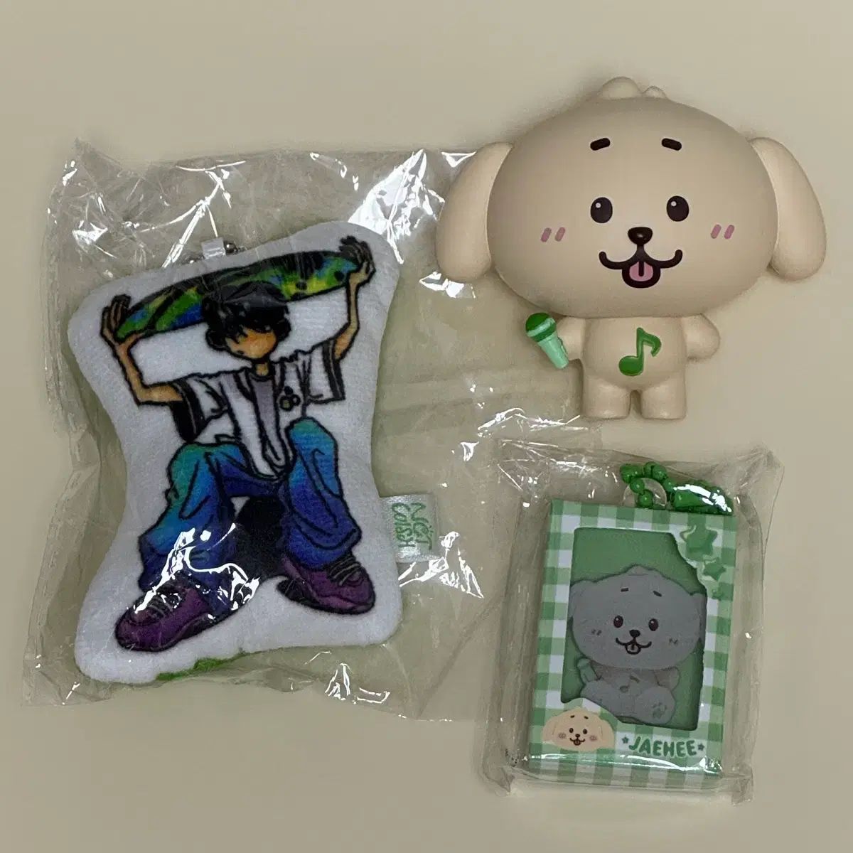送料無料，人気 NCT(エヌシーティー) WISH ジェヒ 댕트リーバー ペン