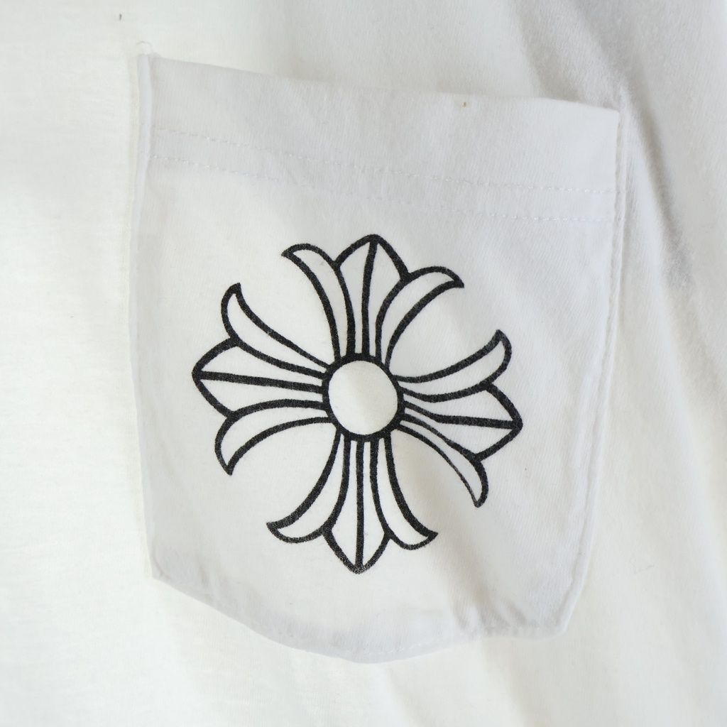 CHROME HEARTS (クロムハーツ) CHクロス TEE バックプリント 長袖Tシャツ カットソー ロングスリーブ ホワイト CHROME HEARTS (クロムハーツ) CHクロス TEE バックプリント 長袖Tシャツ カットソー ロングスリーブ ホワイト