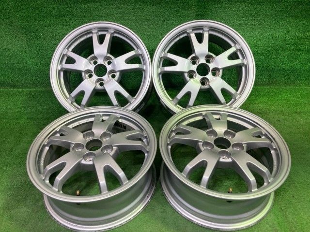 トヨタ TOYOTA 純正 プリウス ZVW30 ホイール アルミ シルバー 15