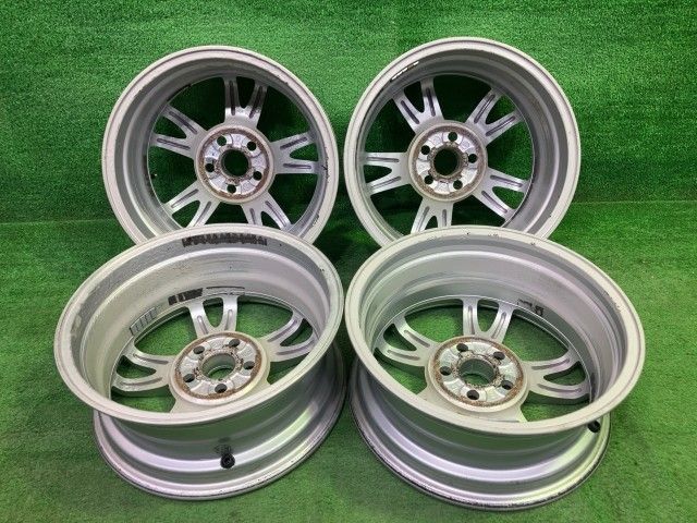 トヨタ TOYOTA 純正 プリウス ZVW30 ホイール アルミ シルバー 15 