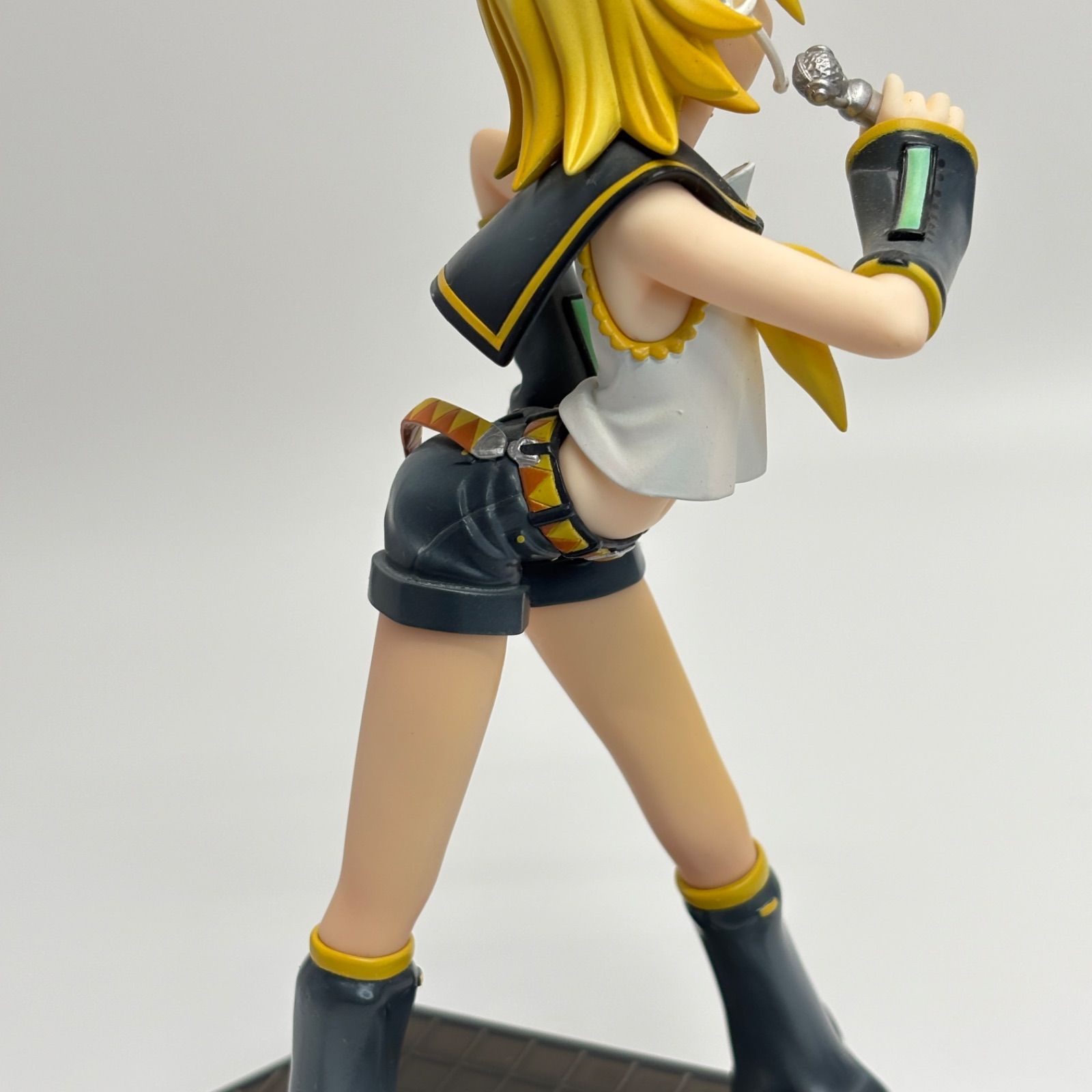 鏡音リン 1/8スケール フィギュア キャラクターボーカルシリーズ02