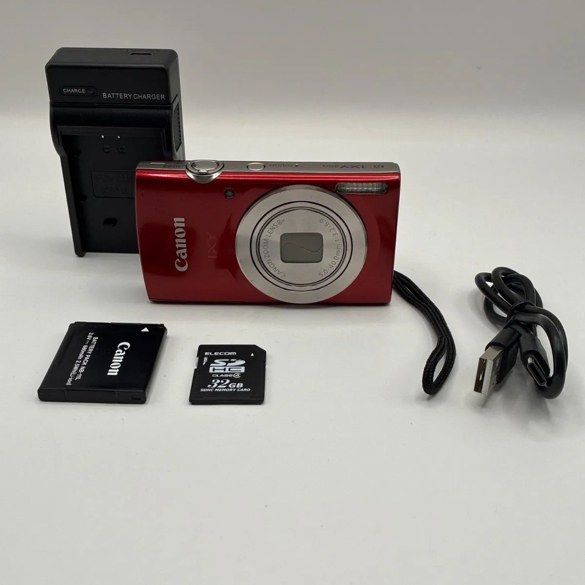 Canon IXY210