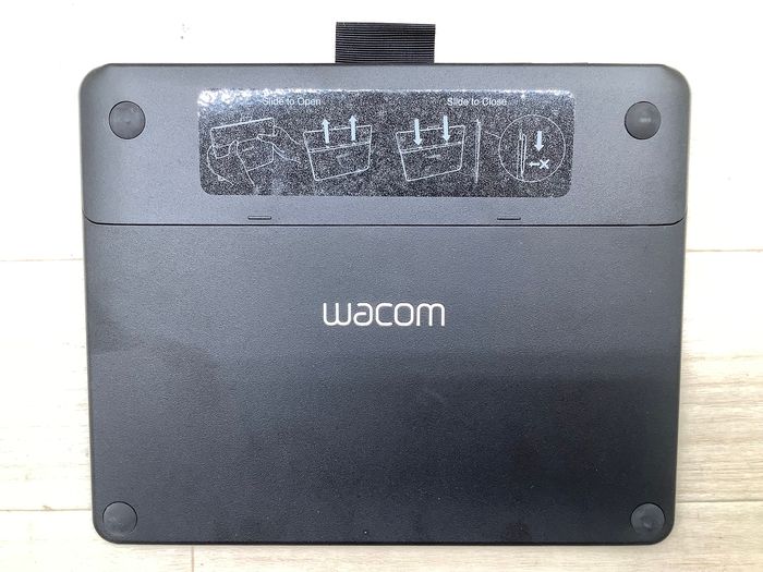 ジャンク　ペンタブレット　セット　wacom 板タブ Wacom Intuos Comic ペンタブレット ジャンク - メルカリ
