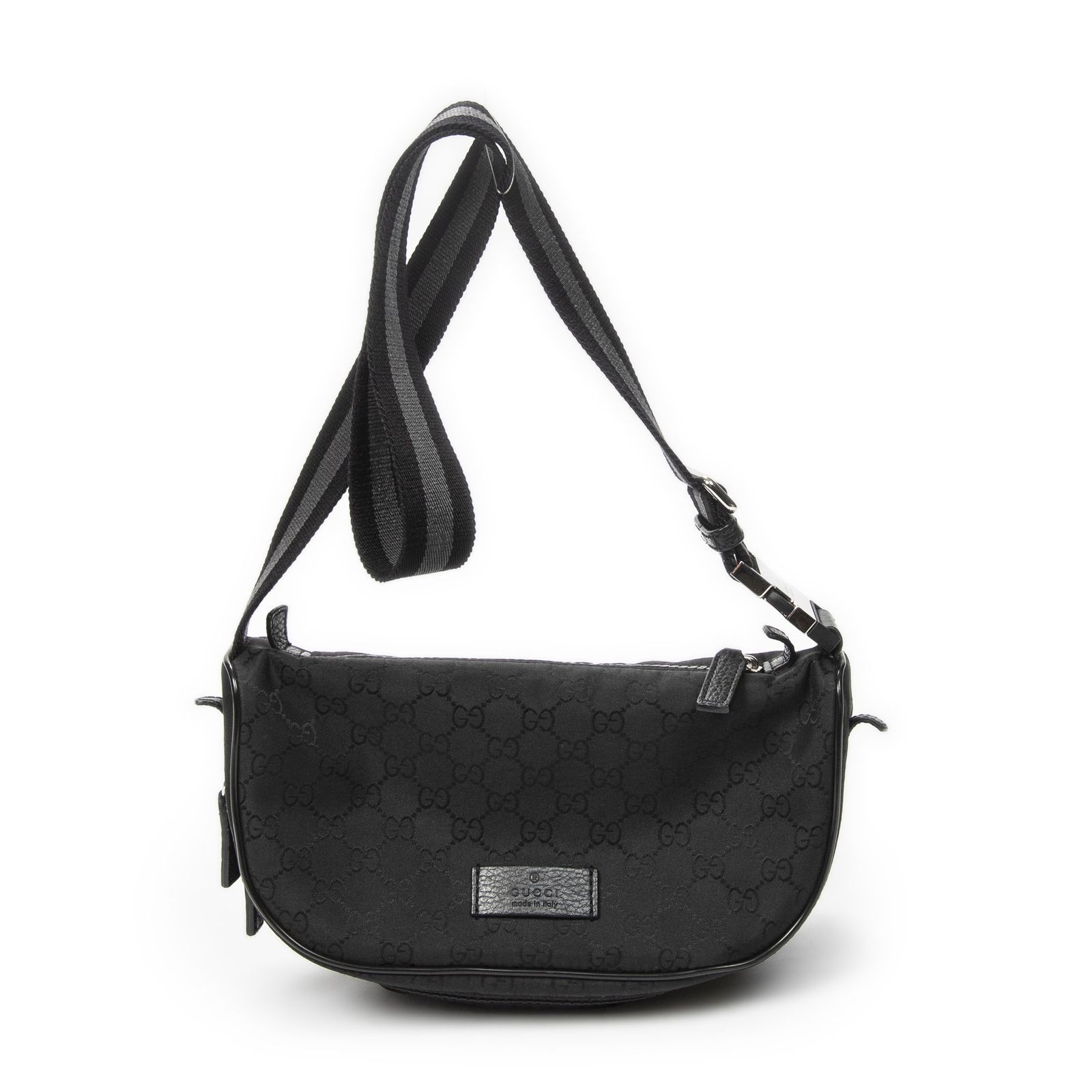 [中古] GUCCI グッチファニーパック黒GGナイロンキャンバスA