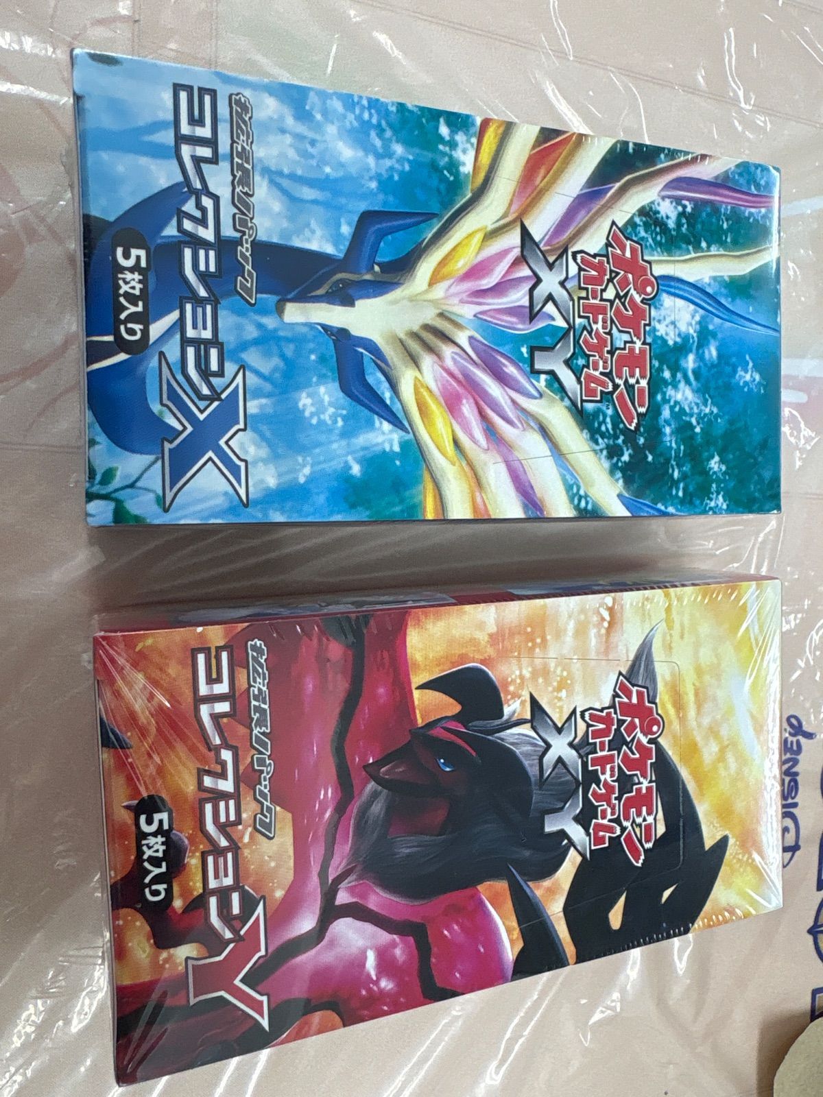 ポケモンカードゲーム　コレクションXコレクションY　未開封　シュリンク付き