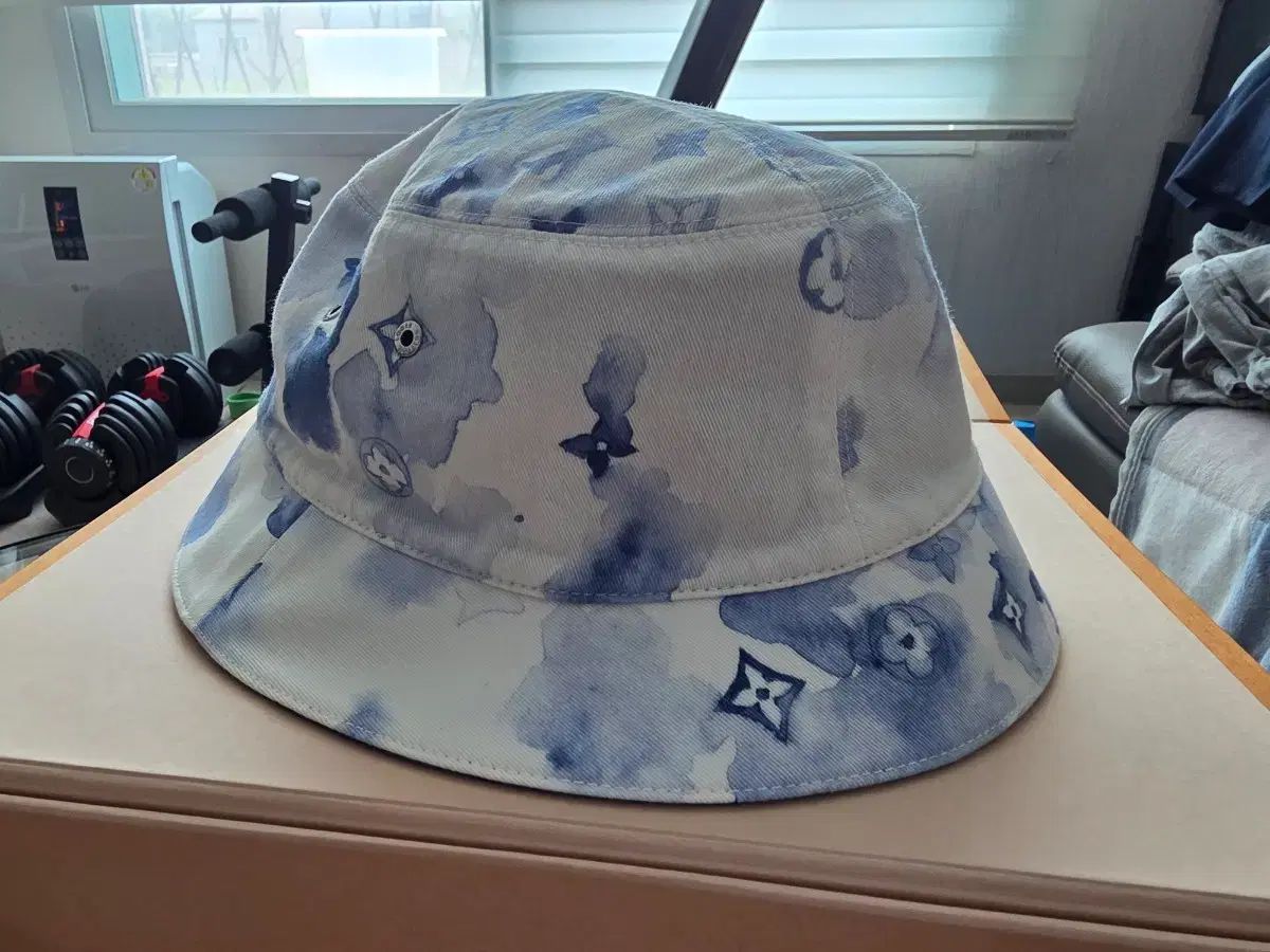 ルイヴィトン バケットハット 帽子