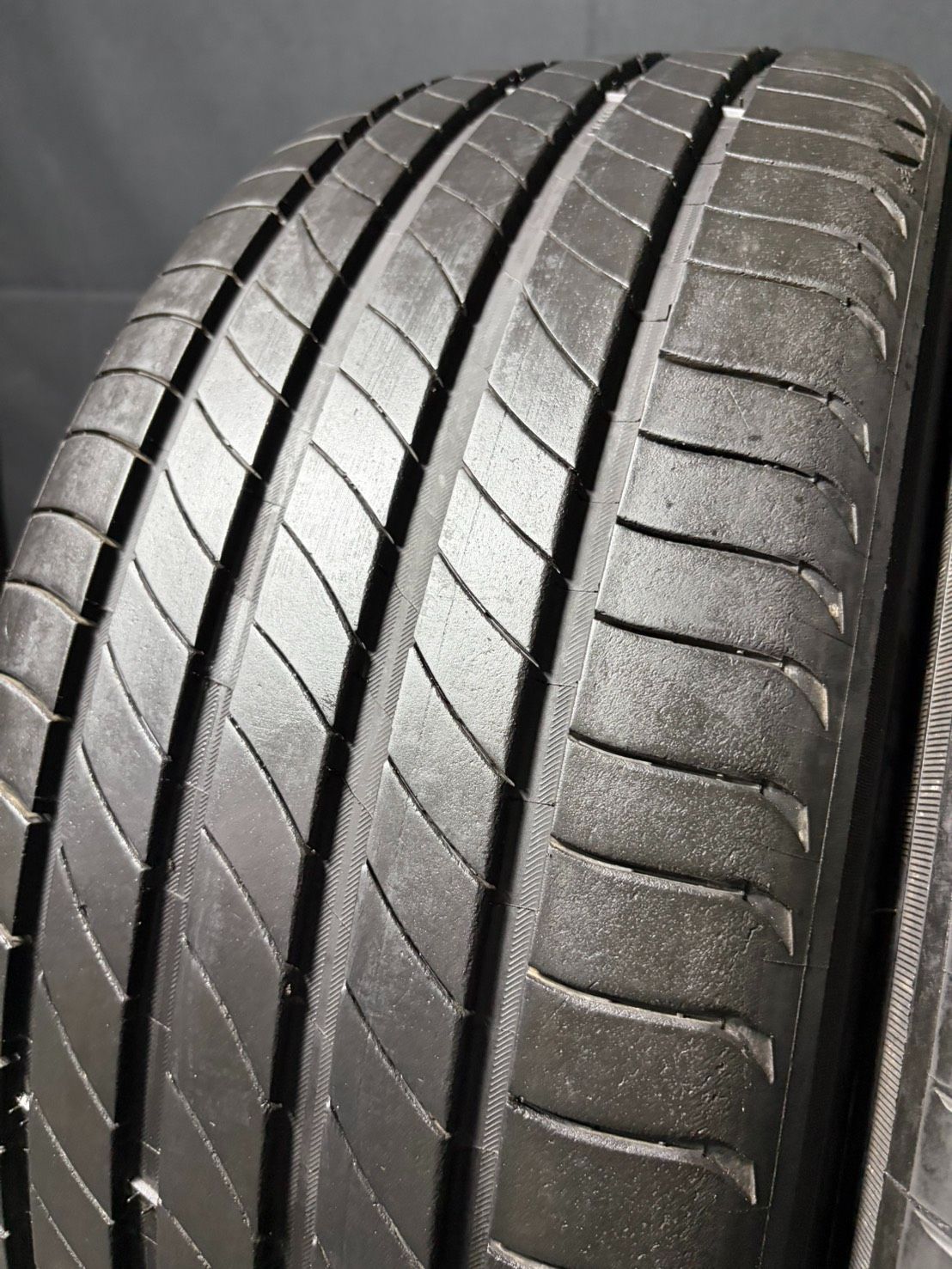 2023年製 約8.8～9分山 ミシュラン MICHELIN プライマシー PRIMACY 4