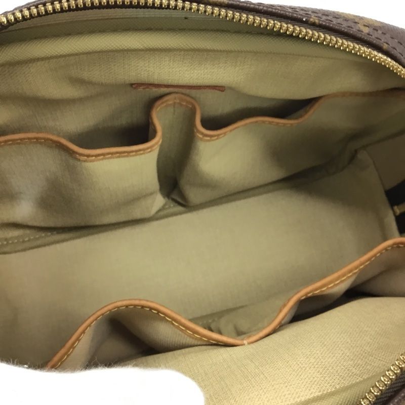 LOUIS VUITTON【ルイヴィトン】トゥルーヴィル M42228 モノグラム