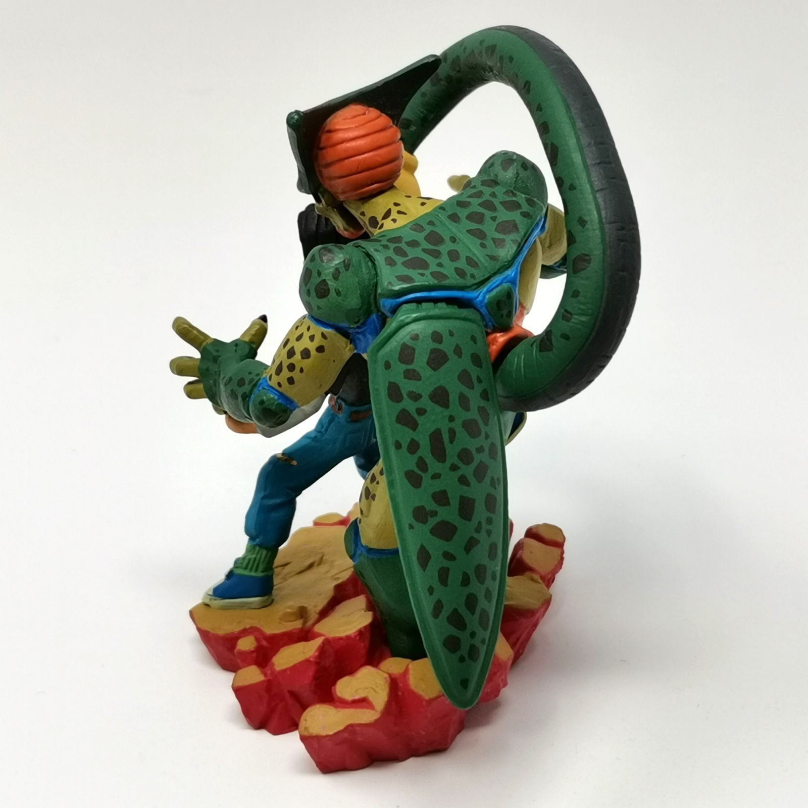 ドラゴンボールカプセル 帰ってきたセル編 17号危うし！ フィギュア