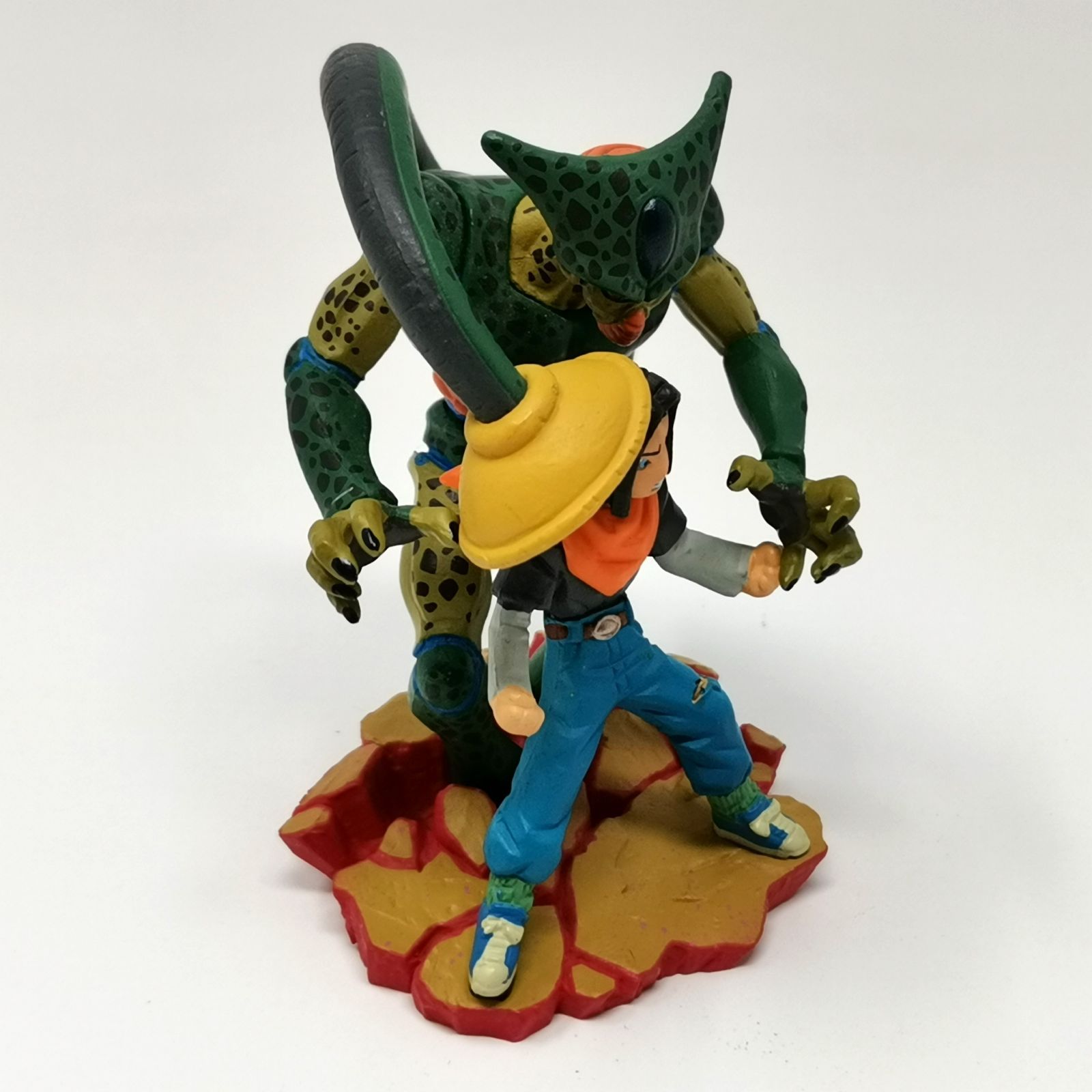 ドラゴンボールカプセル 帰ってきたセル編 17号危うし！ フィギュア