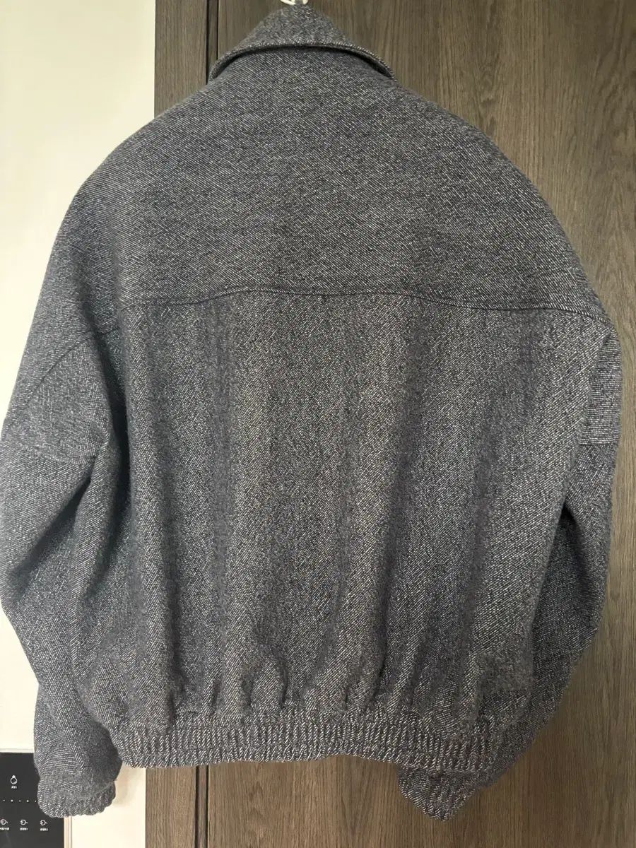 クアー ジャケット 出品
