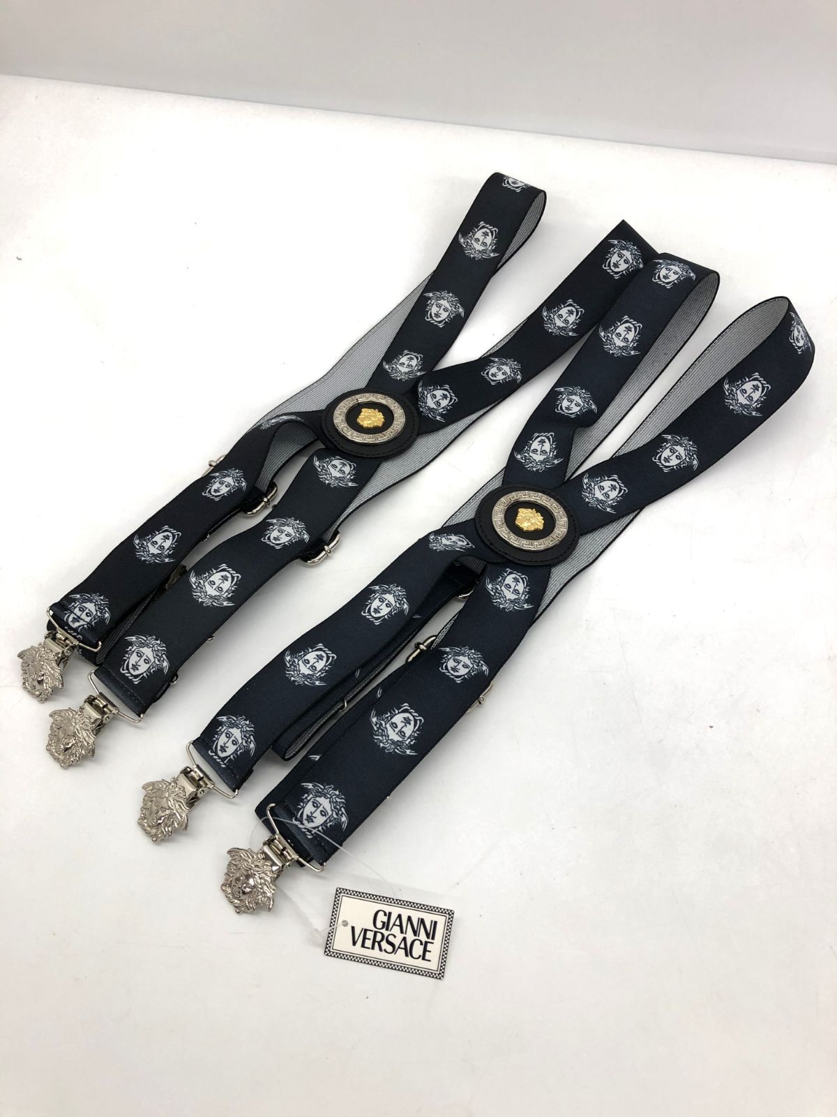 【未使用・保管品】GIANNI VERSACE ジャンニヴェルサーチ サスペンダー メデューサ ２本セット 黒 紺 28,500円