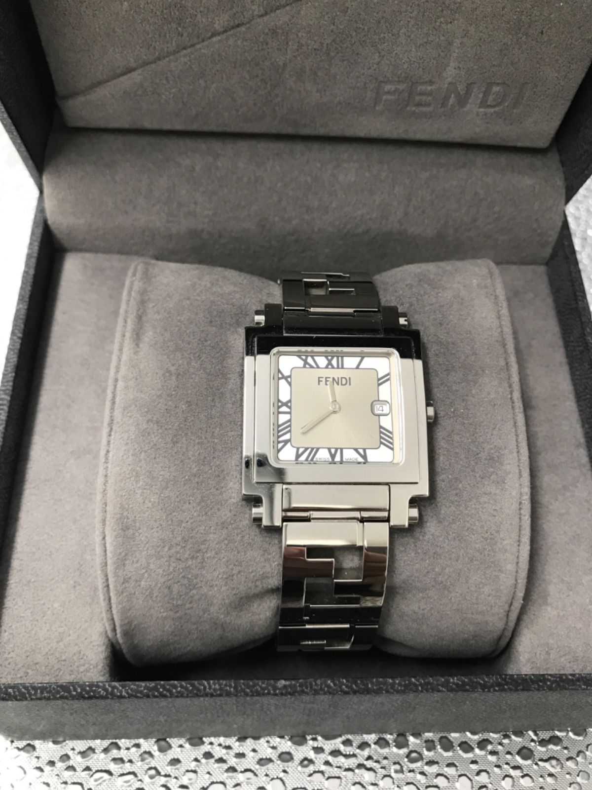 ANG FENDI 「F」ロゴブレスレット シルバー クアドロ 6000G メンズ 