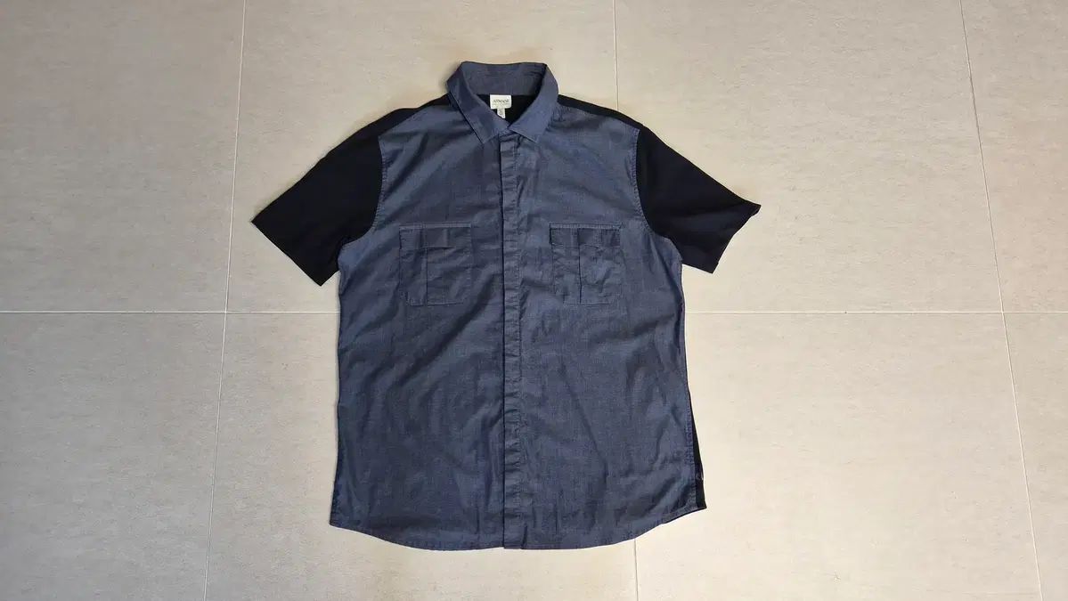 アルマーニ コレツォーニ ハイブリッド ポケット 半袖 シャツ 8,597円