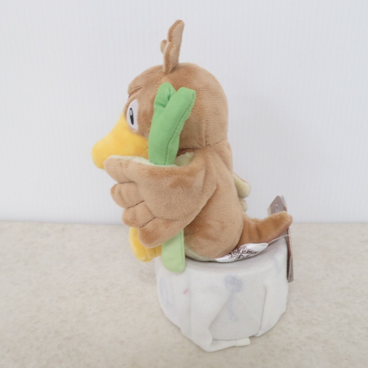 ポケモンセンター fit カモネギ 紙タグ付き ポケットモンスター - メルカリ