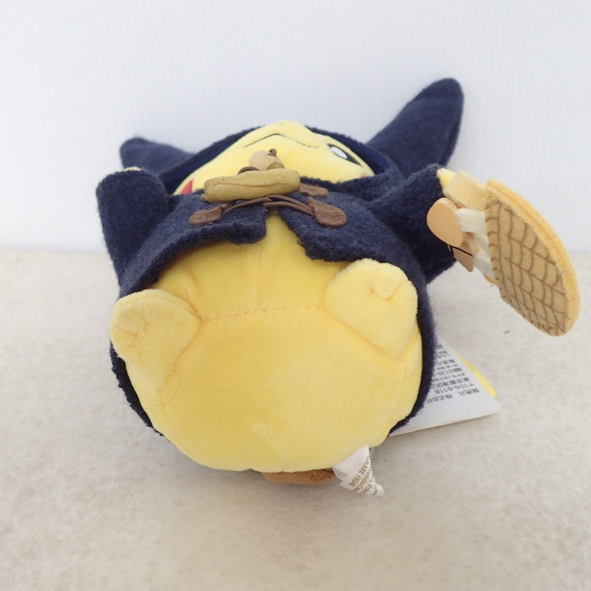 ポケモンセンター ぬいぐるみ マンスリーピカチュウ 2015年 11月 紙