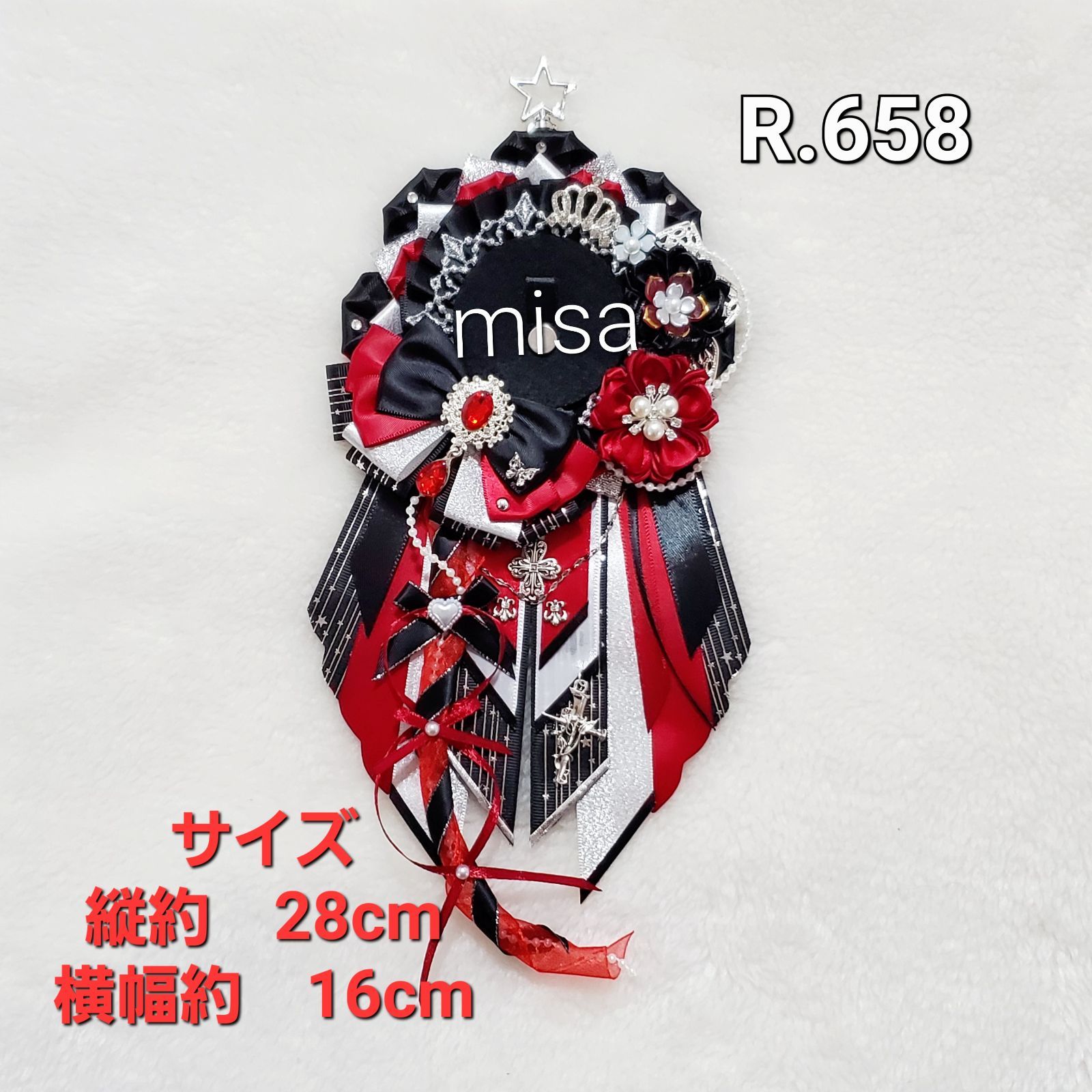 misa工房　ロゼットオーダー参考画像 オーダー】 痛ロゼット シルバー × 赤 × 黒 痛バ 桜 王冠 和風 リボン