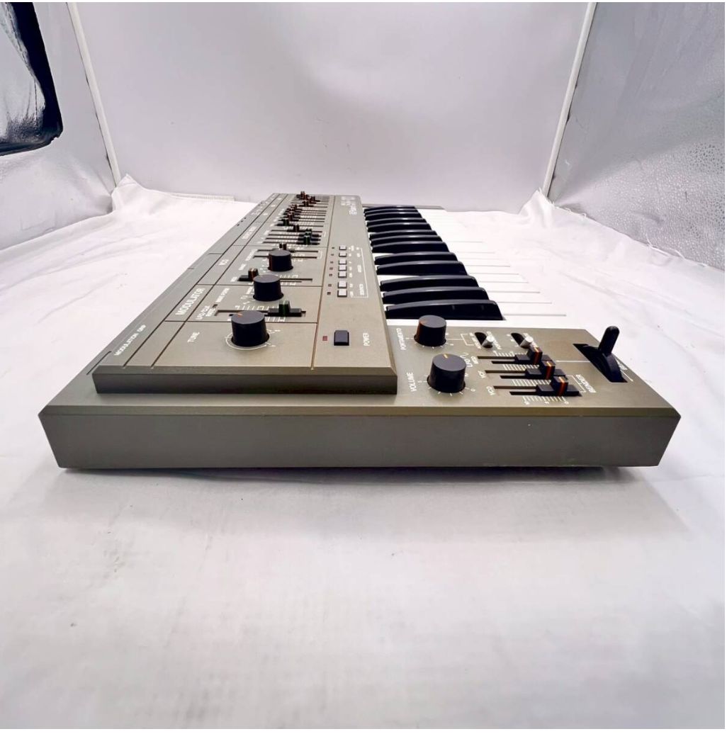 送料無料】希少名機 Roland SH-101 アナログシンセサイザー 32鍵