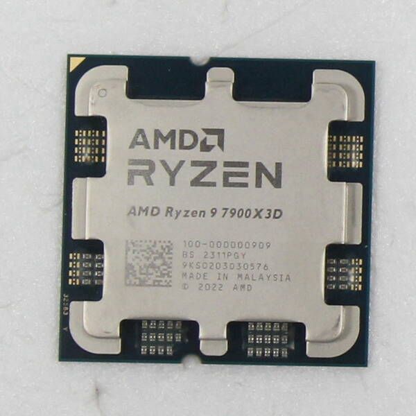 ソフマップ 〔中古品〕 Ryzen 9 7900X3D 〔4.4GHz／Socket AM5〕【262】