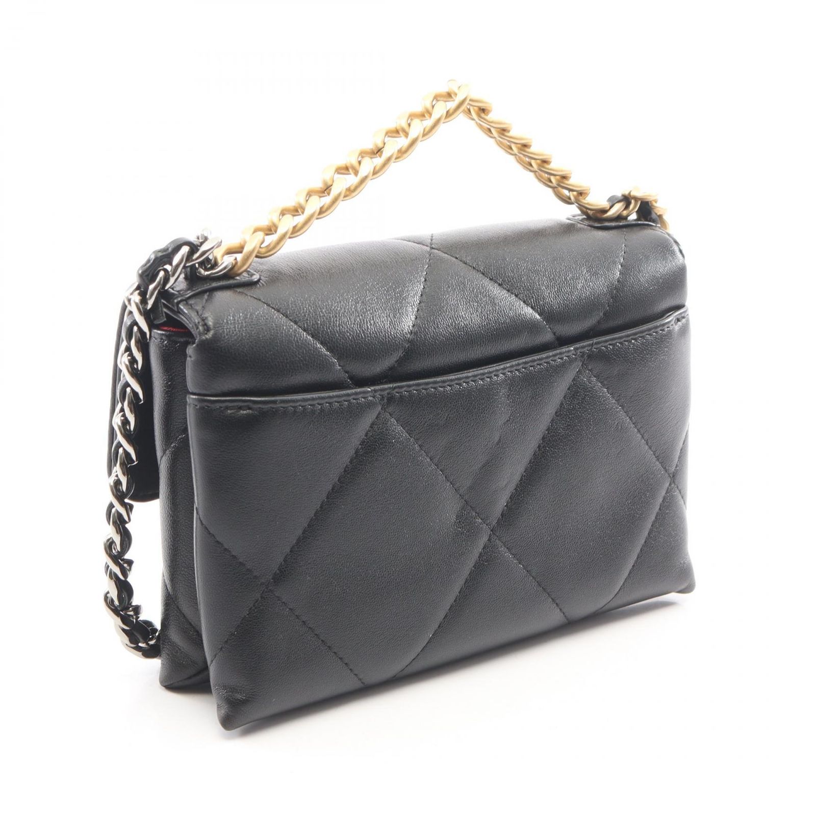 CHANEL マトラッセ　ショルダーバッグ シャネル19 チェーンショルダー ラウンド マトラッセ ラムスキン