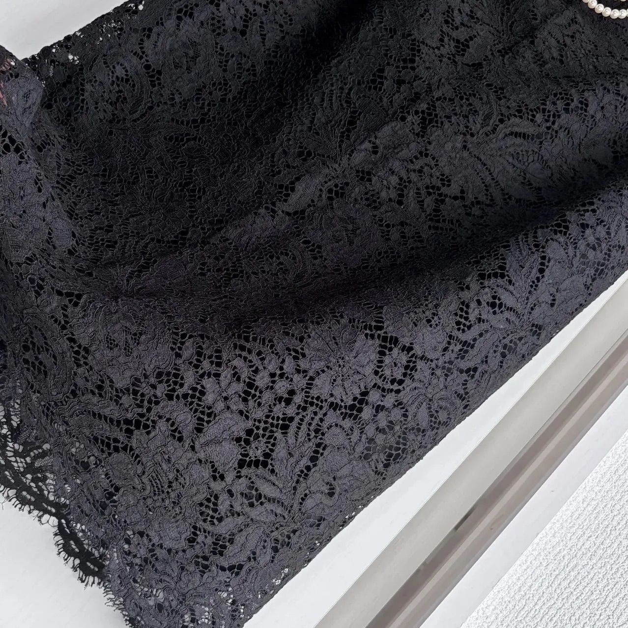 ERMANNO SCERVINO 100%silk裏地 フラワー 総レース スカート 42(L相当