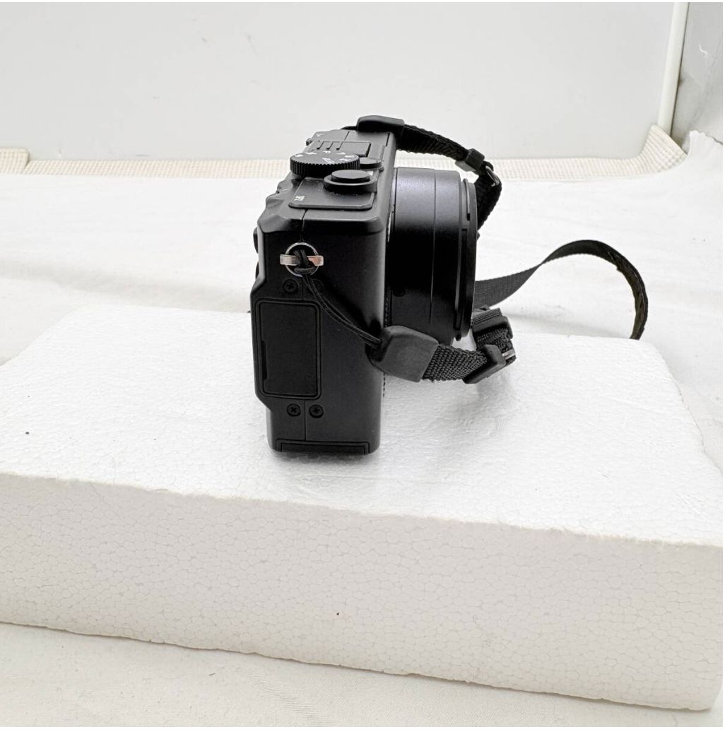 送料無料】SIGMA DP2 FOVEON X3搭載 高級コンパクトデジタルカメラ 
