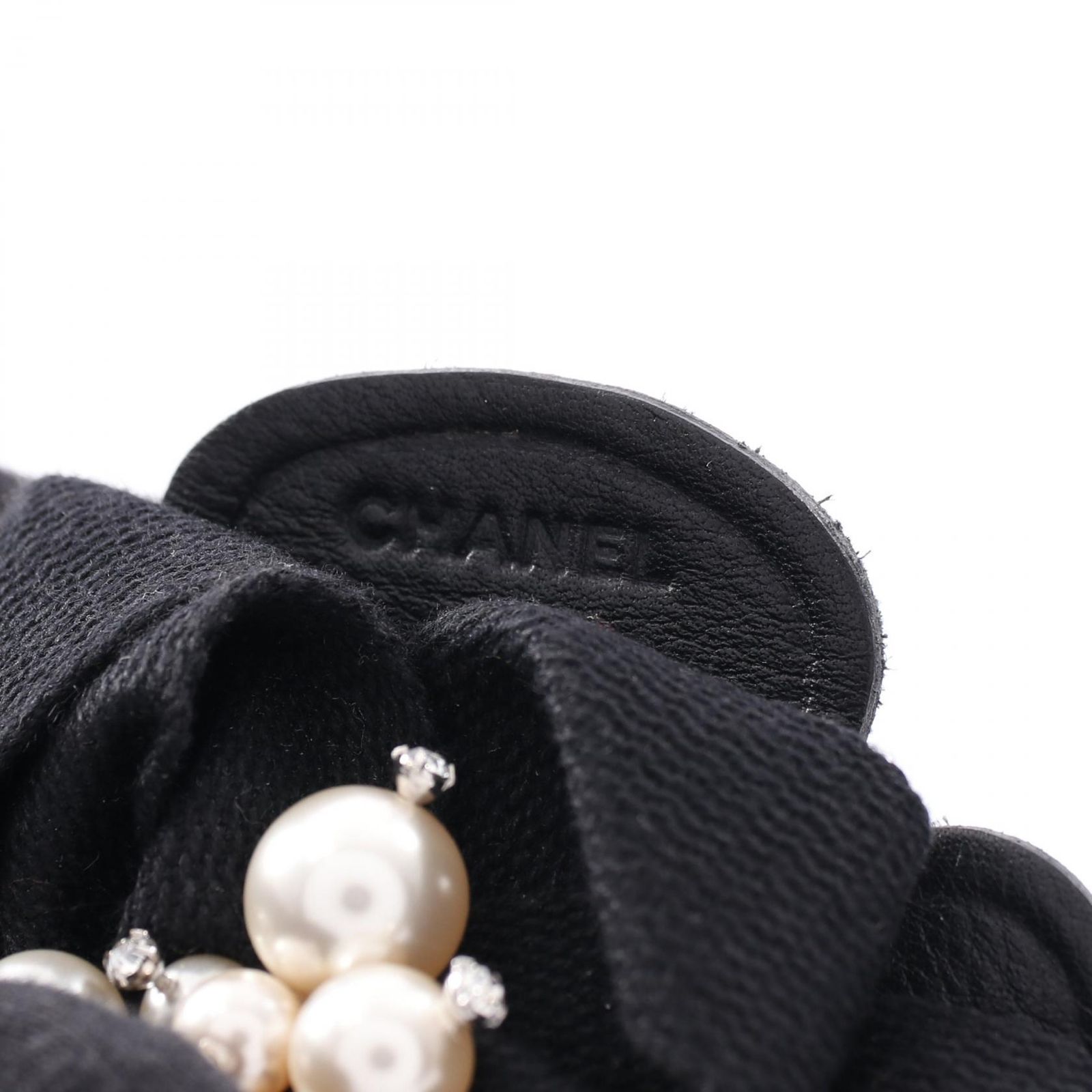 シャネル CHANEL ブローチ カメリア レザー カメリアブローチ
