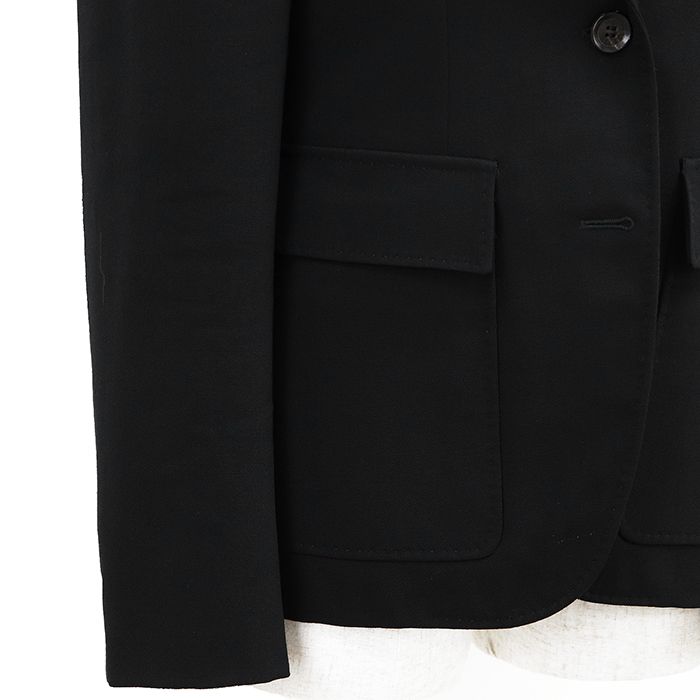 美品 【40】GUCCI グッチ テーラードジャケット ブラック イタリア製 SALE【美品】GUCCI グッチ テーラードジャケット サイズ 40 レディース