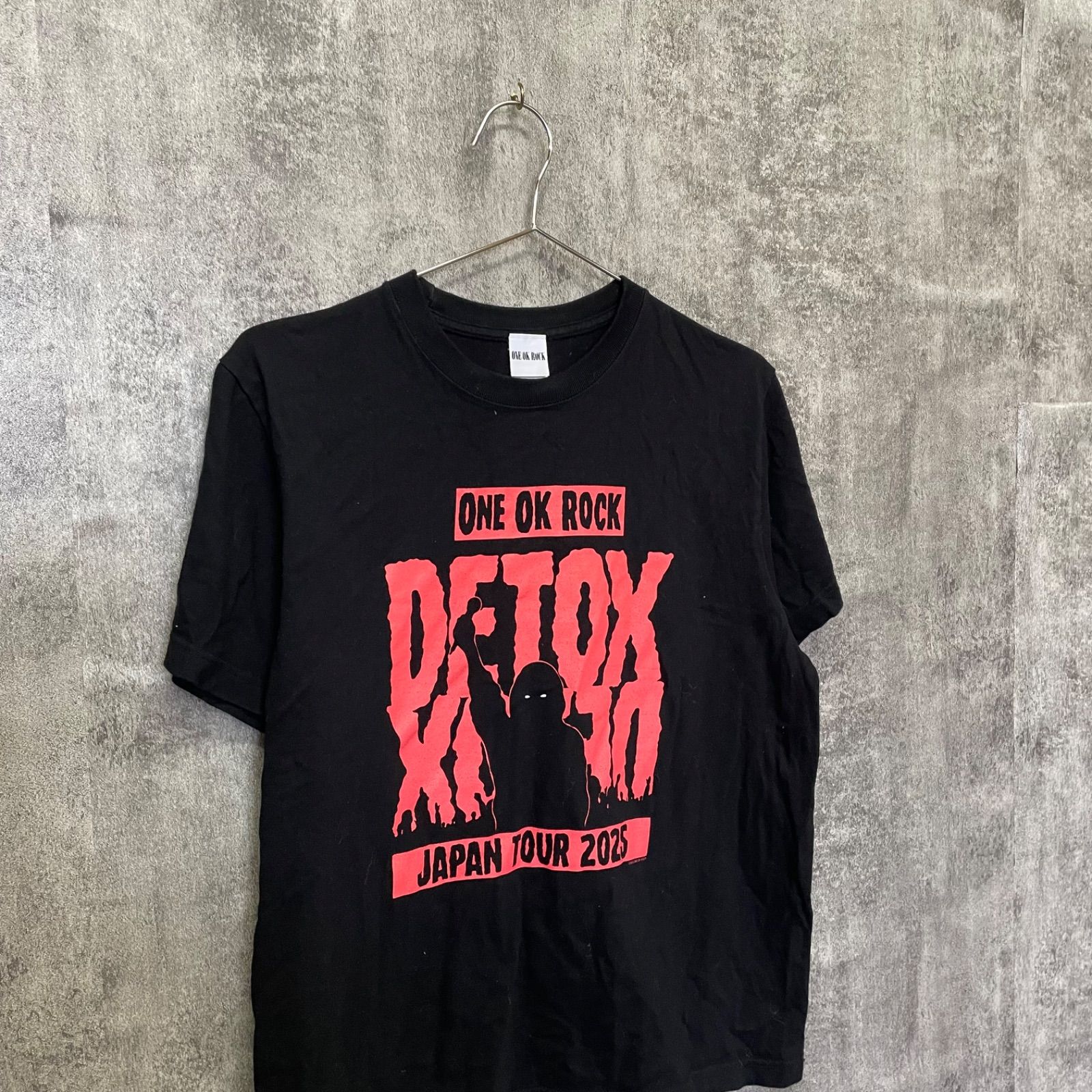 Y-939】ONE OK ROCK ワンオクロック M DETOX JAPAN TOUR 2025 半袖T