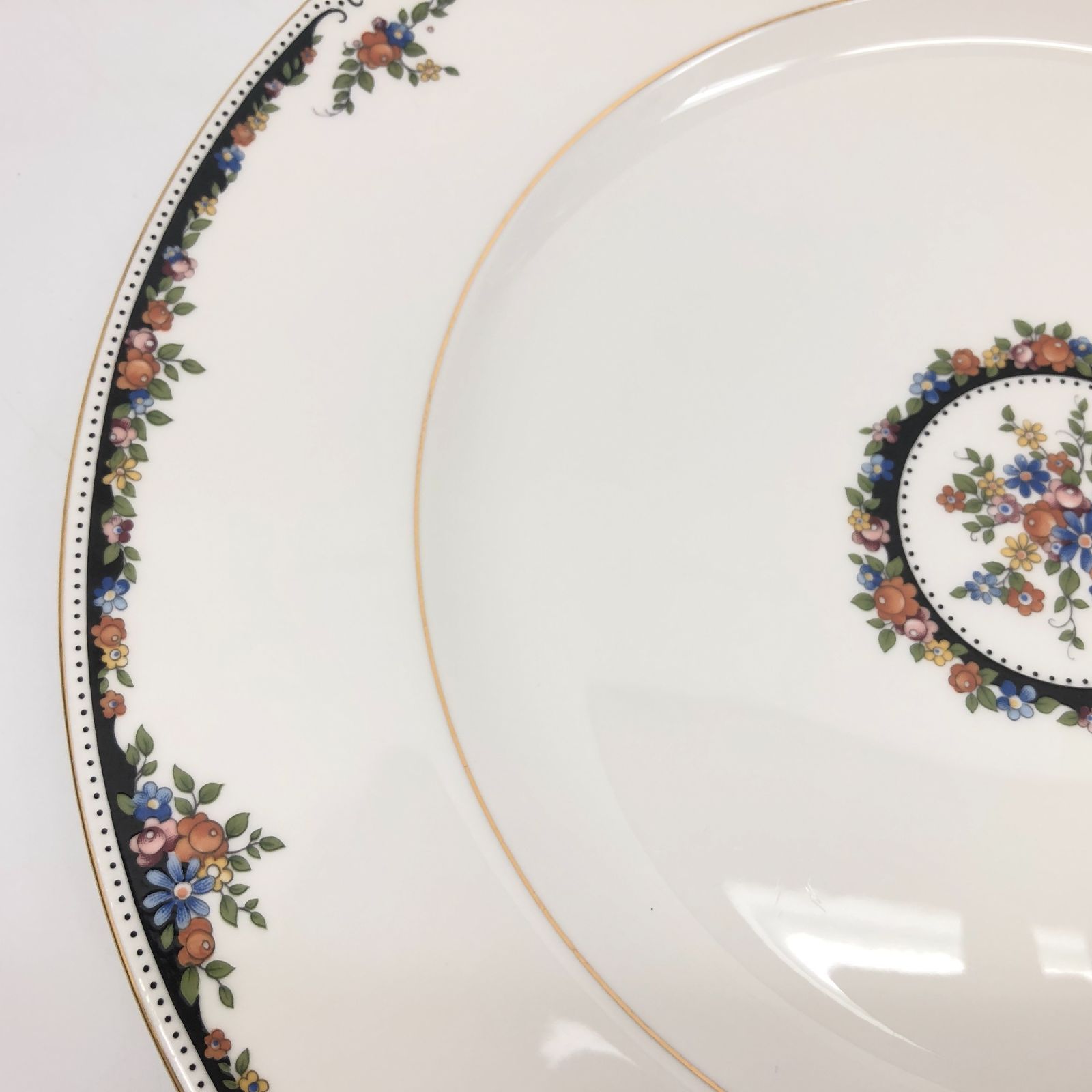 WEDGWOOD ウェッジウッド 廃盤品 OSBORNE オズボーン 黒壷印 プレート