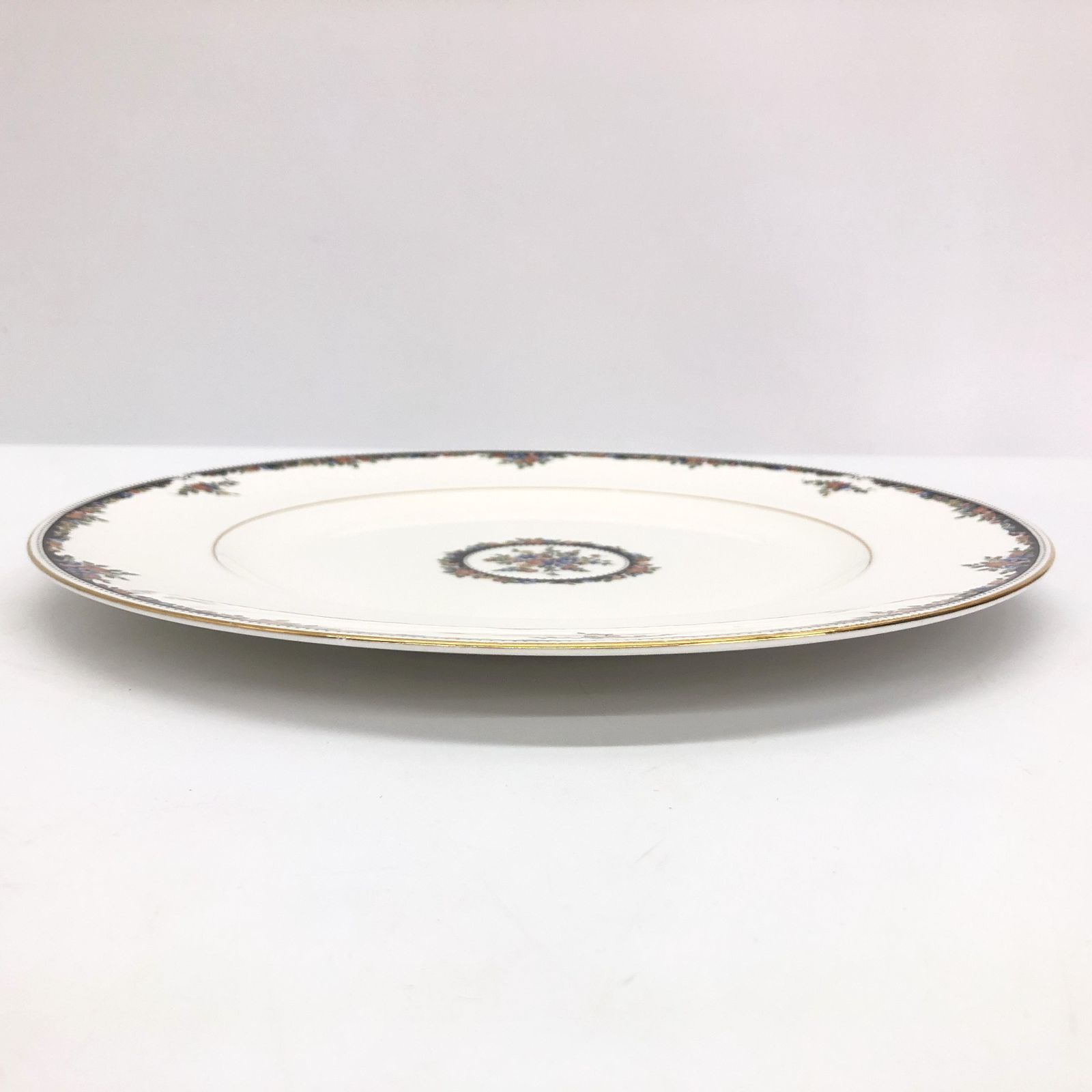 WEDGWOOD ウェッジウッド 廃盤品 OSBORNE オズボーン 黒壷印 プレート