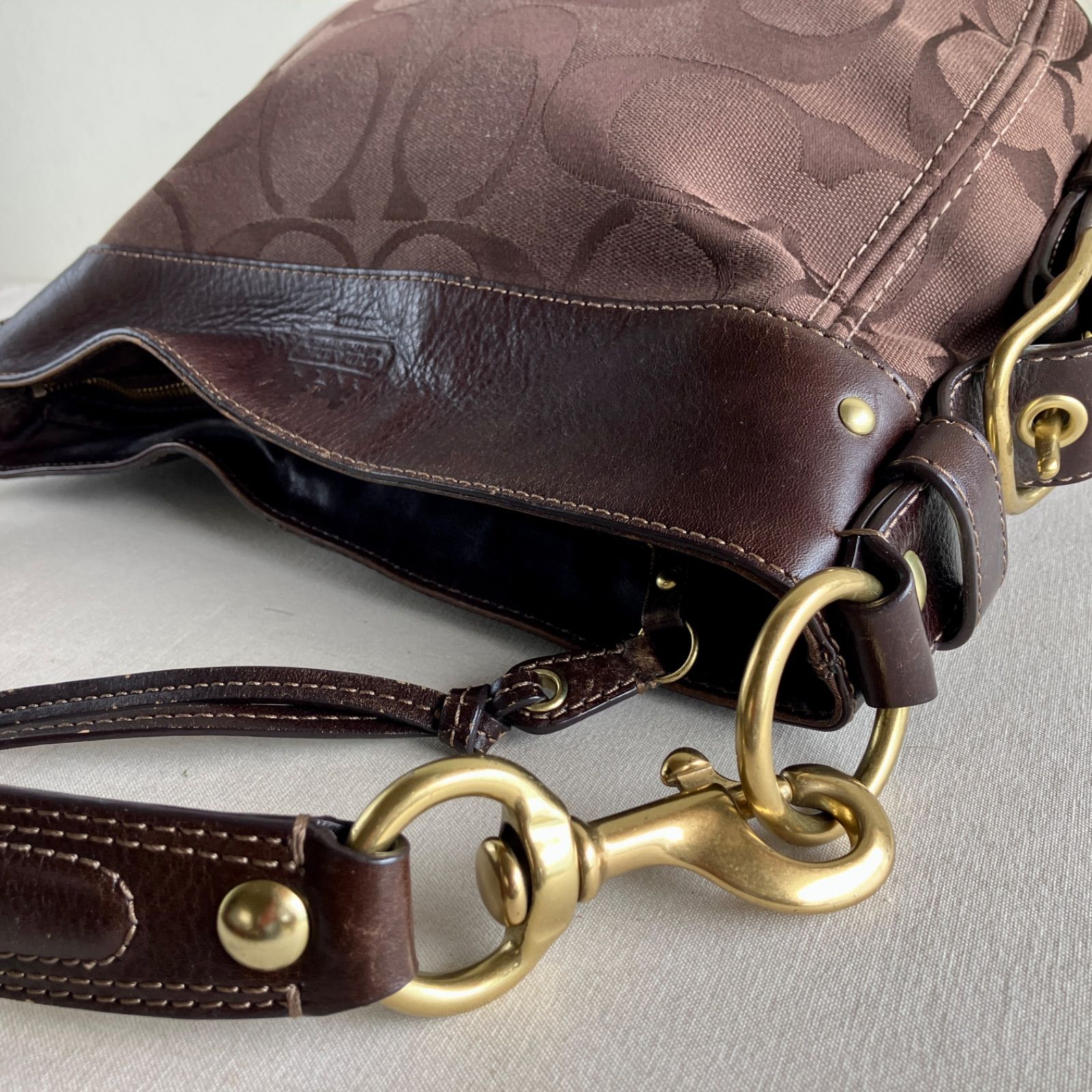 Vintage Coach Zoe Signature Hobo Shoulder Bag Brown Mahogany Brass 