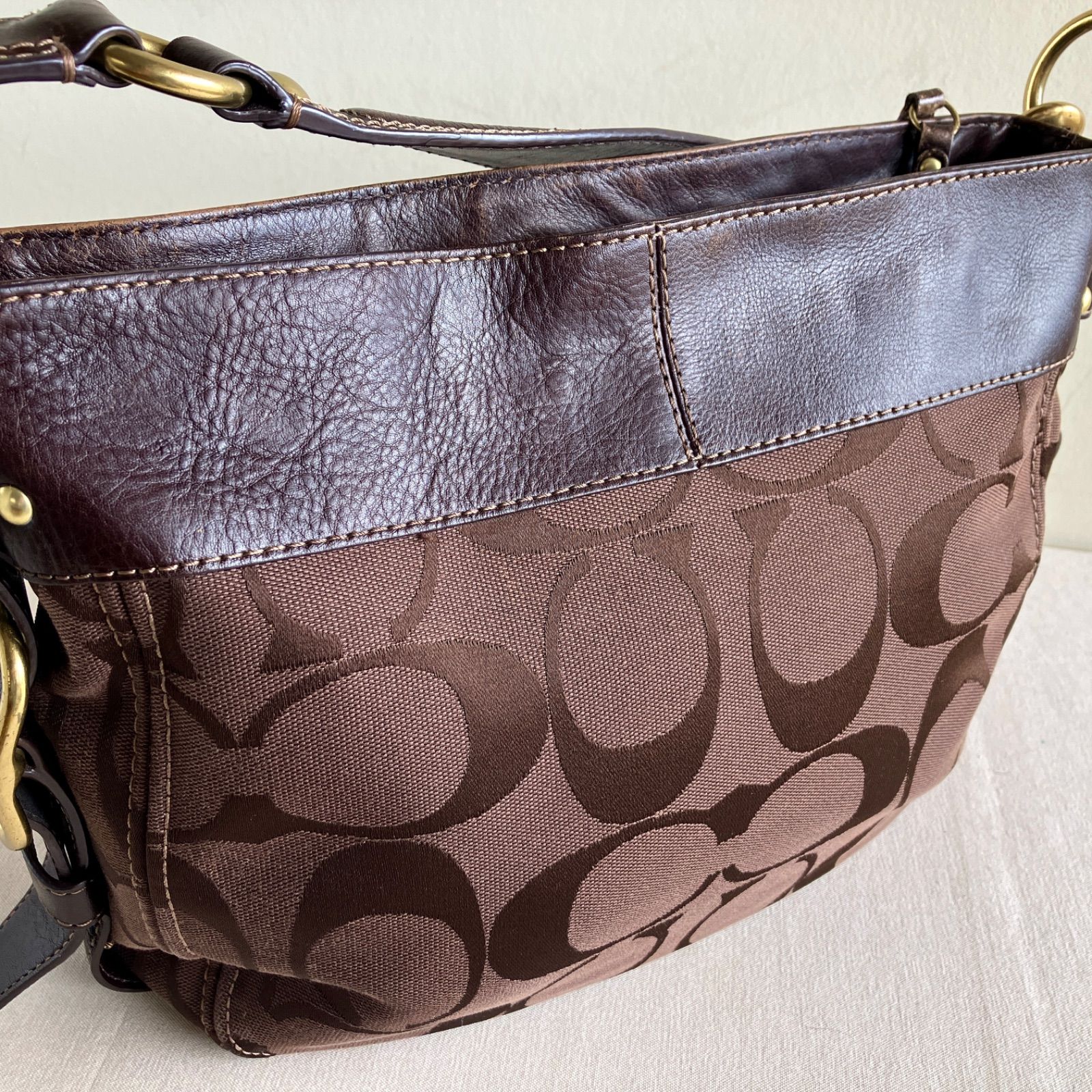 Vintage Coach Zoe Signature Hobo Shoulder Bag Brown Mahogany Brass 