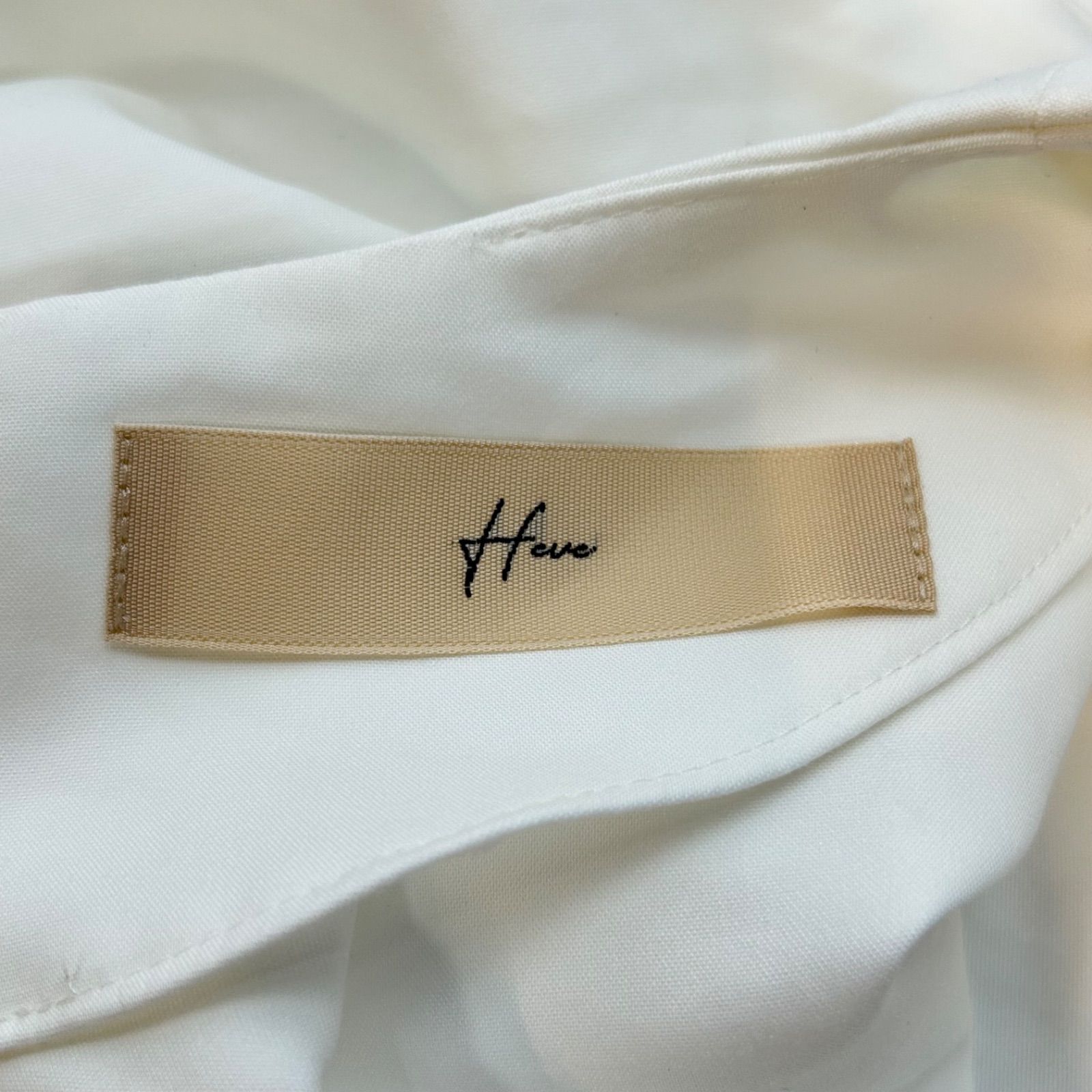 【美品】Heve フィンスリーブブラウス ホワイト Heve ヘイヴ フィンスリーブブラウス 半袖 ノーカラー ワイド