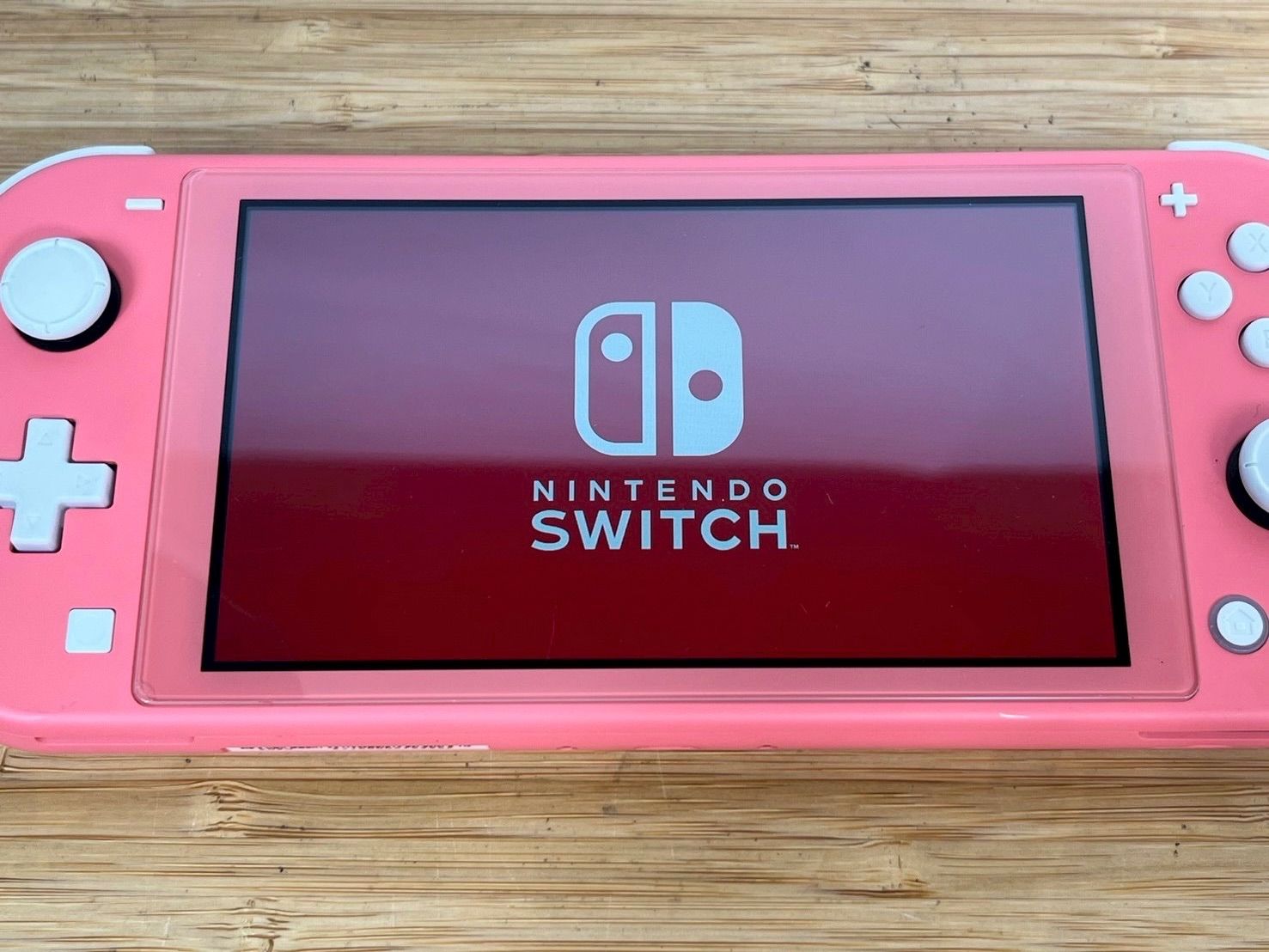 埼玉発】Nintendo Switch Lite コーラル 本体 充電器付き 動作確認済み