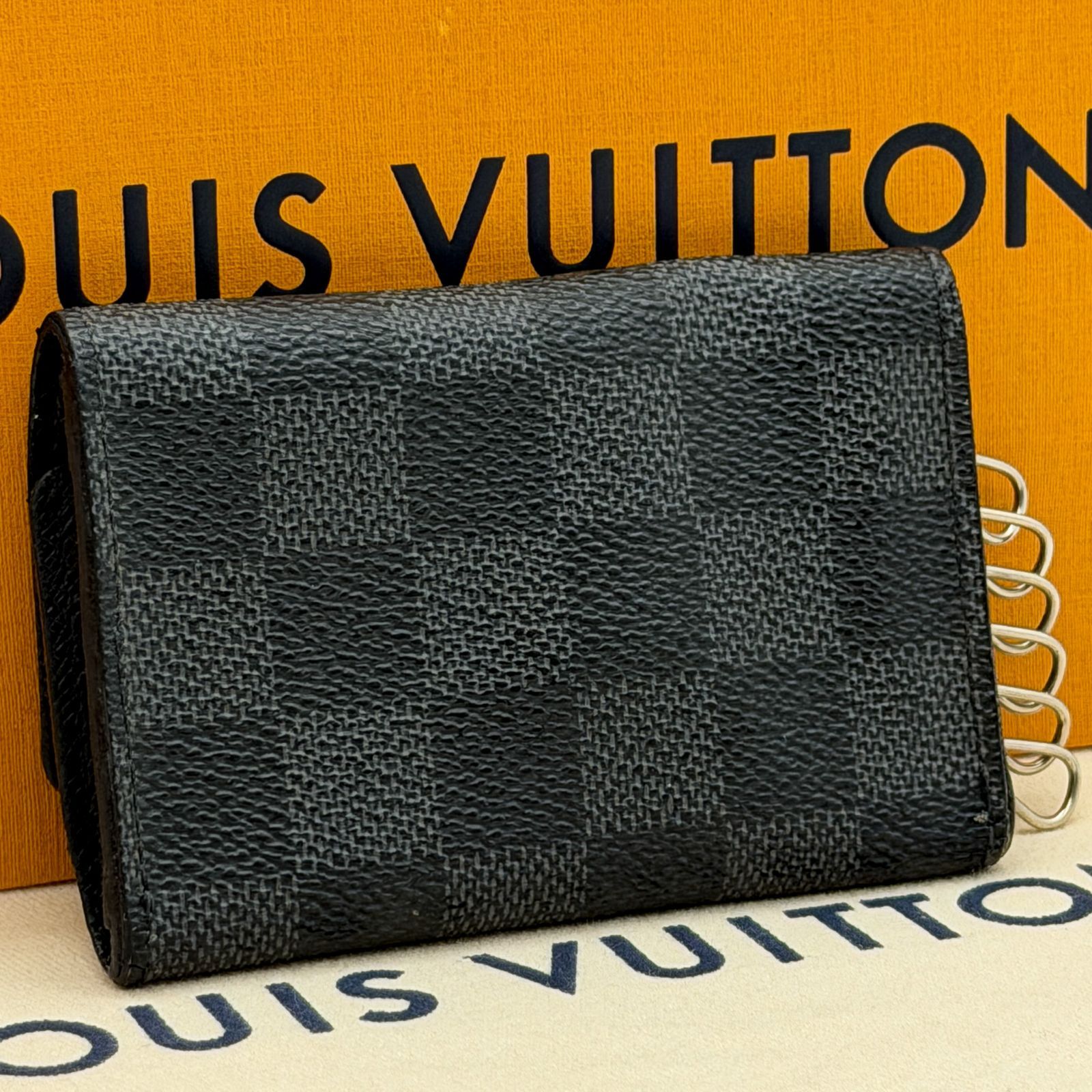 LOUIS VUITTON ダミエ グラフィット ミュルティクレ6 - メルカリ