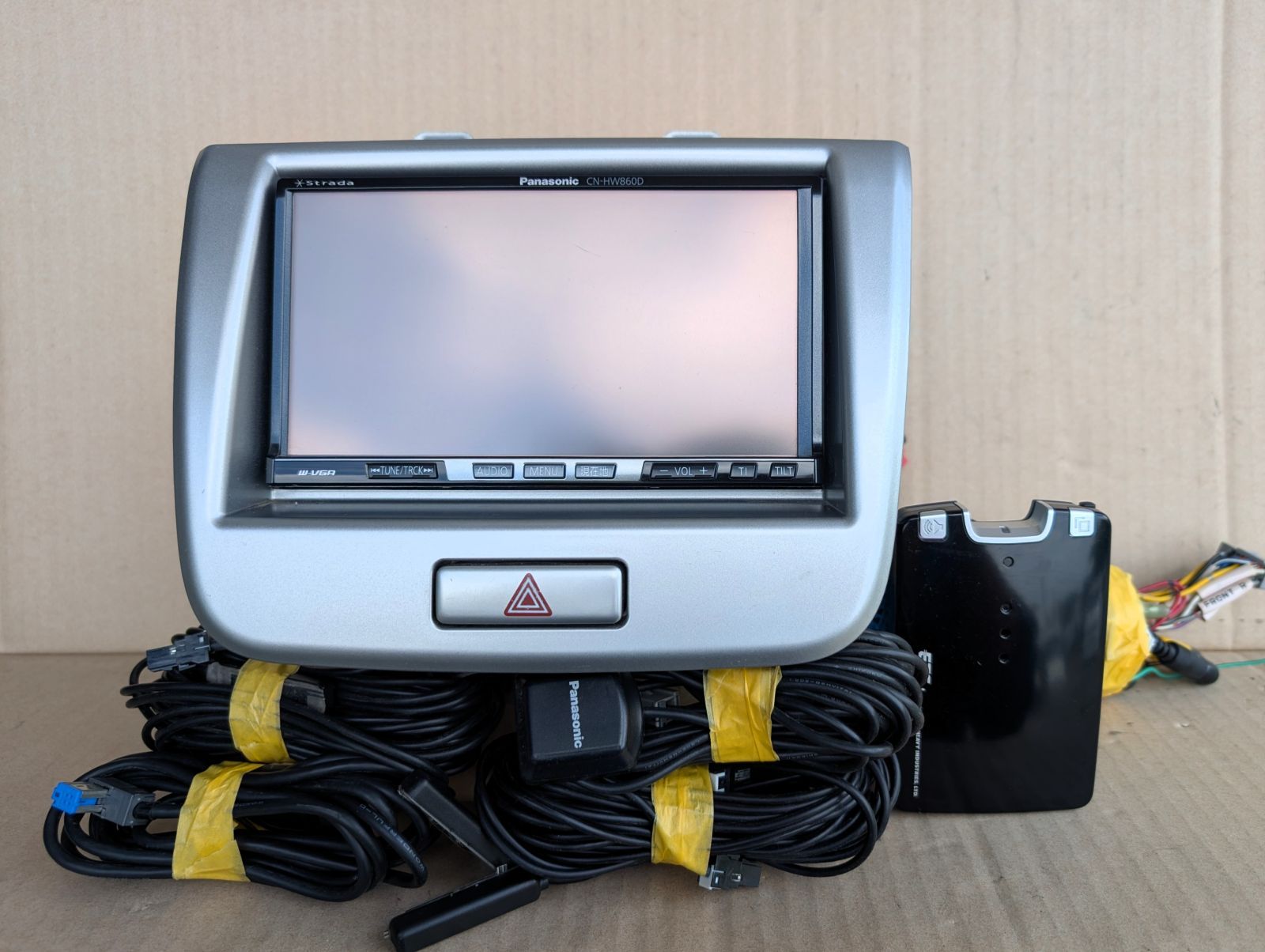 動作確認済 パナソニック ストラーダ CN-HW860D カーナビ ETCセット