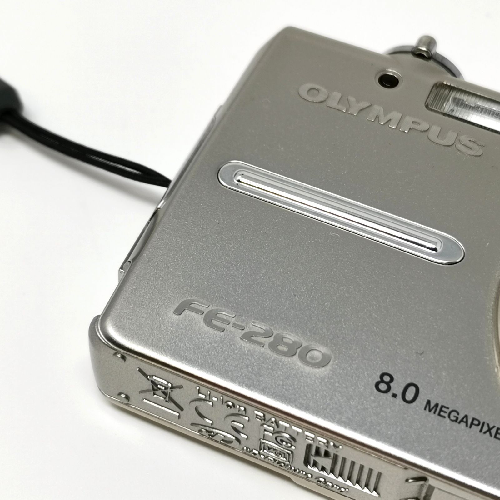 OLYMPUS FE-280 シルバー カメラ コンデジ SDカードなし 動作確認済み