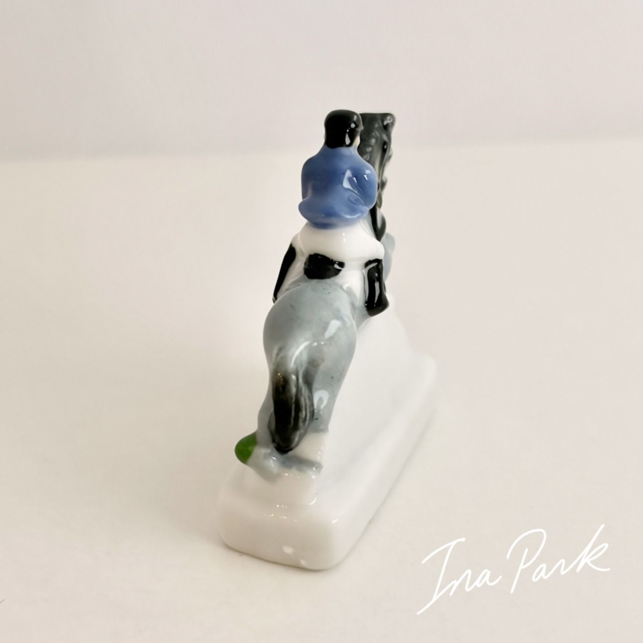 馬術のフェーヴ フェーブ フランス製 ミニチュア 陶器 雑貨 置物