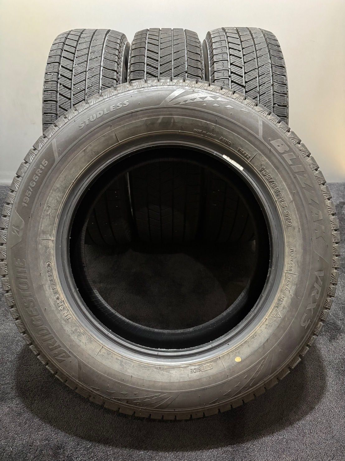 ☆195/65R15 BRIDGESTONE/VRX3 23年製 スタッドレス 4本 ブリヂストン