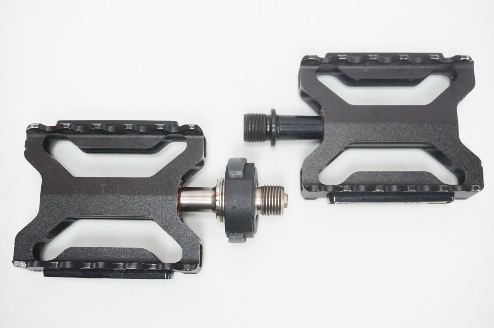 BROMPTON 「ブロンプトン」 SUPERLIGHT QUICK RELEASE PEDALS ペダル / バイチャリ福岡店