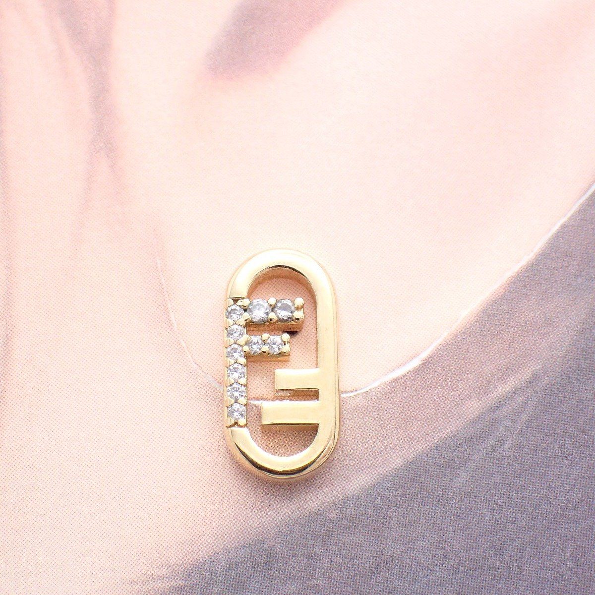 FENDI フェンディ オーロック ピアス ゴールド色金具/ラインストーン