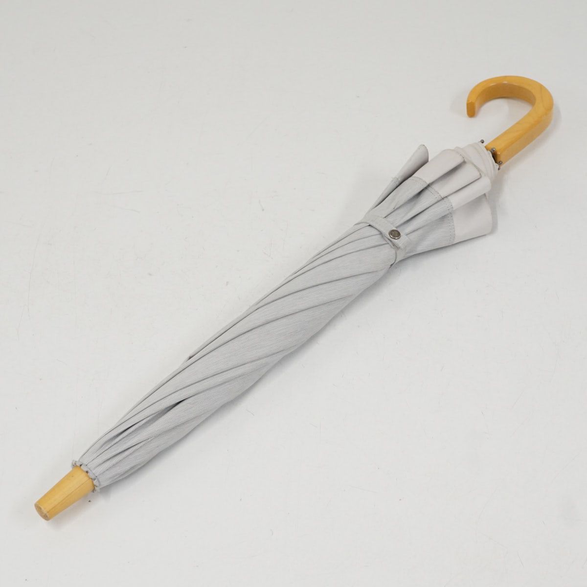 サンバリア100 完全遮光日傘 USED品 Sサイズ コンビ moku グレー UV