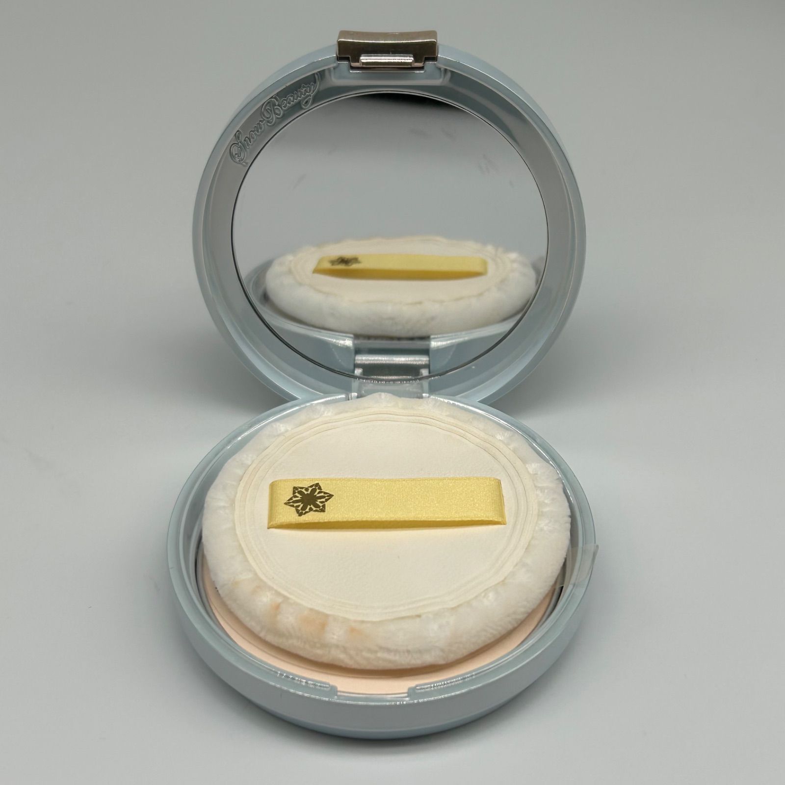 き*ん様 新品　未開封　Show Beauty フェイスパウダー 2019 資生堂 スノービューティー ホワイトニング フェースパウダー 2019