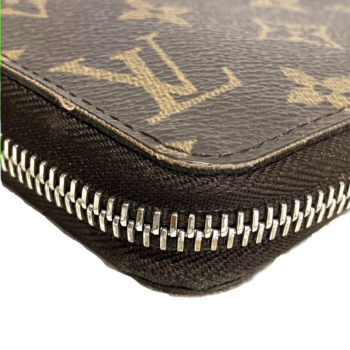 ルイ・ヴィトン LOUIS VUITTON ジッピーウォレット モノグラム 長財布