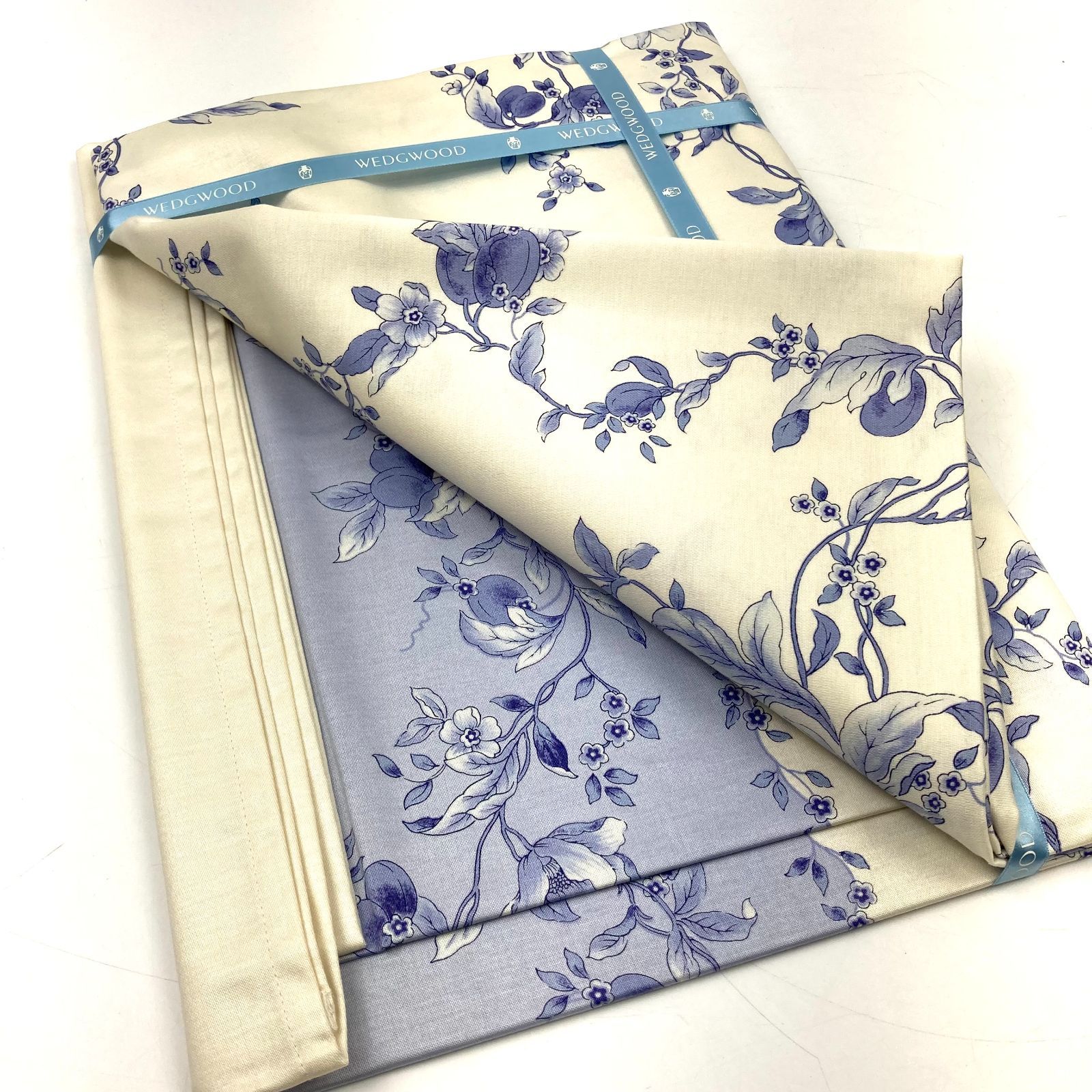 未使用保管品】WEDGWOOD ウェッジウッド テーブルクロス 130×170